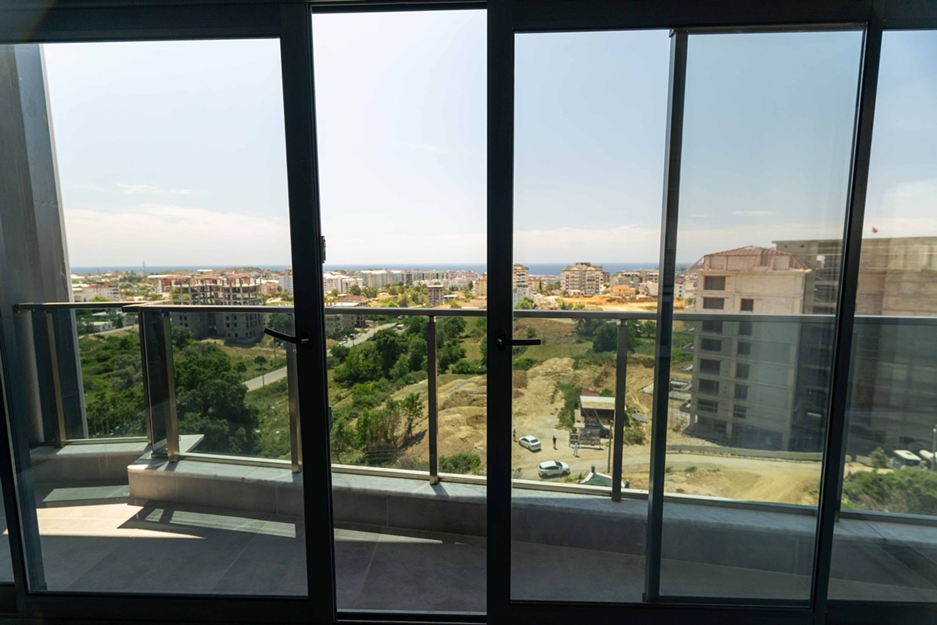 Condominio en Avsallar, Antalya 11615045