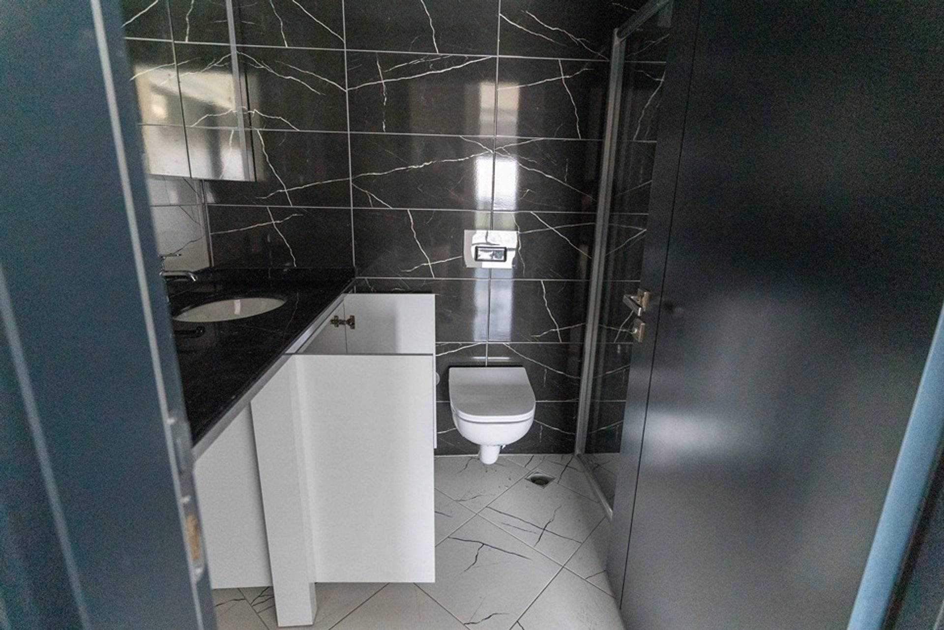 Condominio en Avsallar, Antalya 11615045