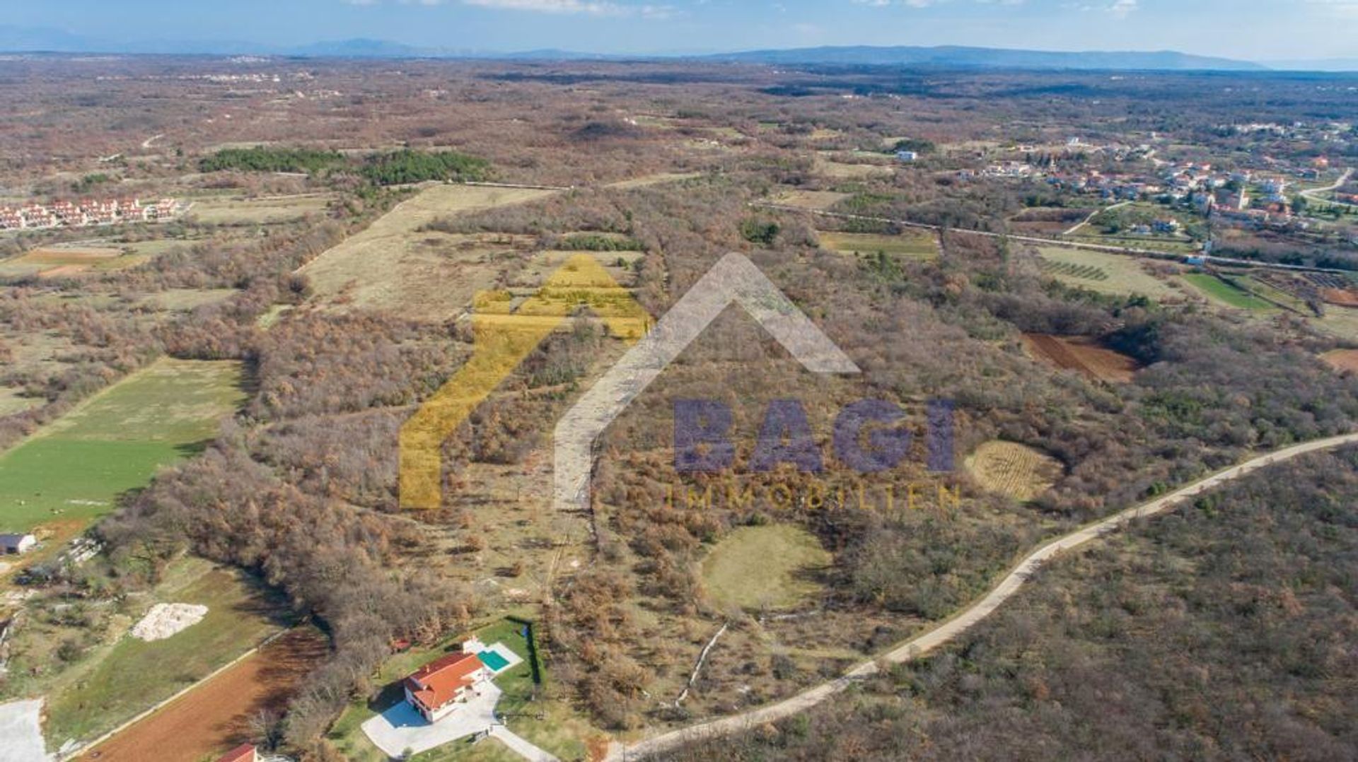 Земля в Світвінченат, Істарська жупанія 11615360