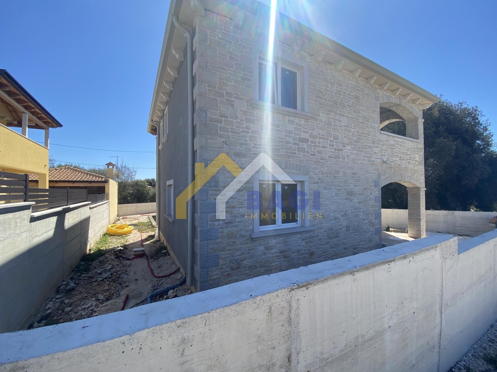 casa en Barbariga, Istria County 11615636