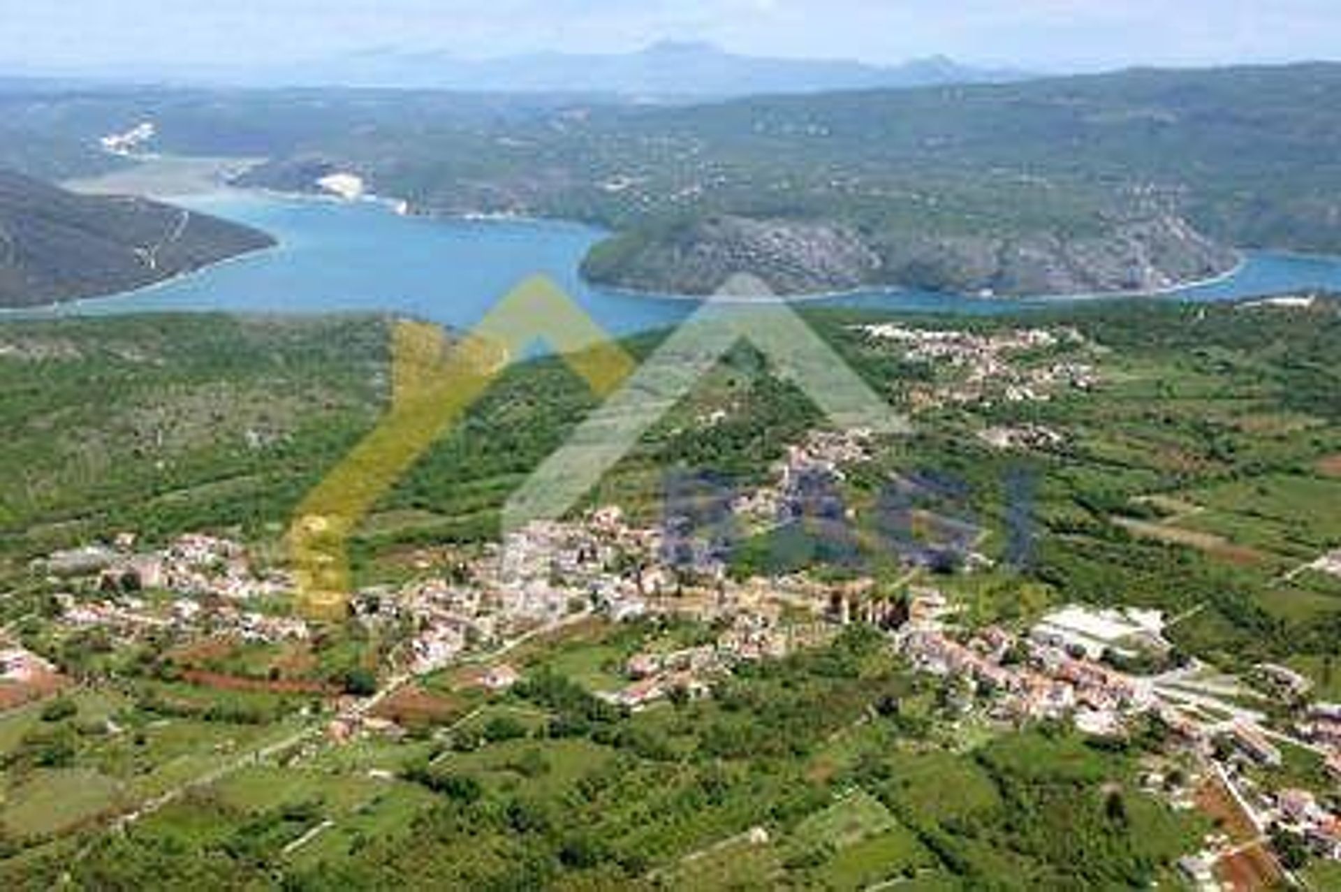 Land in Rakalj, Istria County 11615770