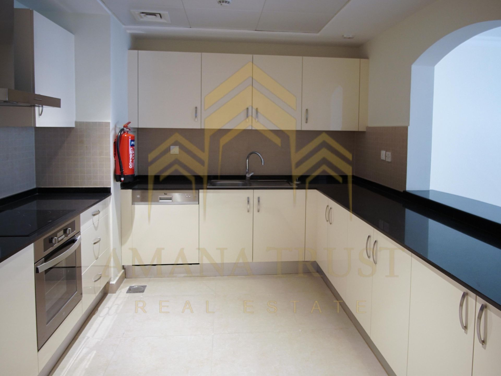 Condominium in Doha, Ad Dawhah 11617494