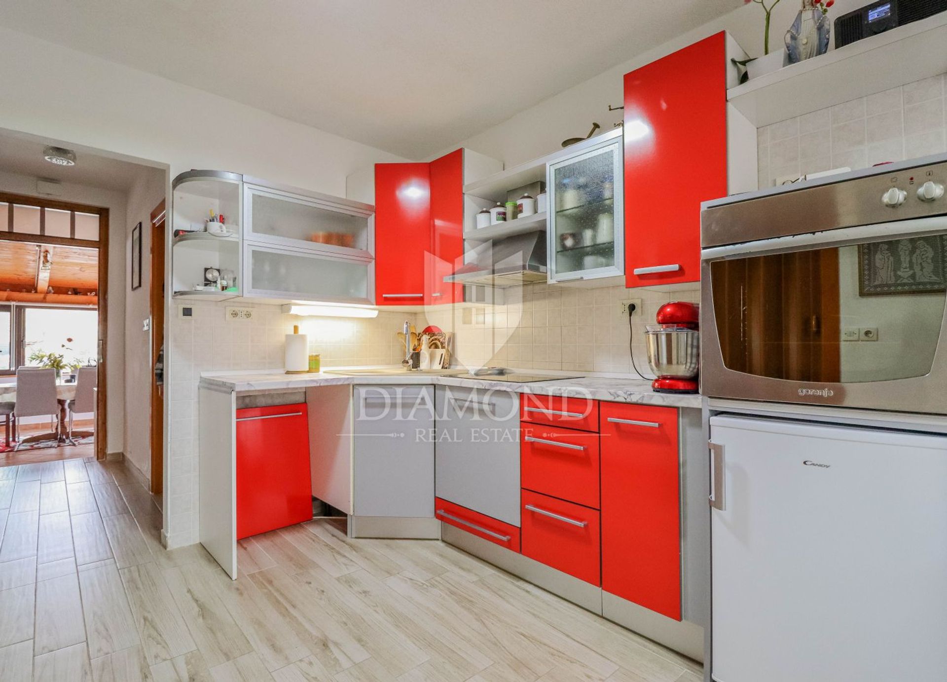 Condominio en Úmag, Istarska Županija 11620299