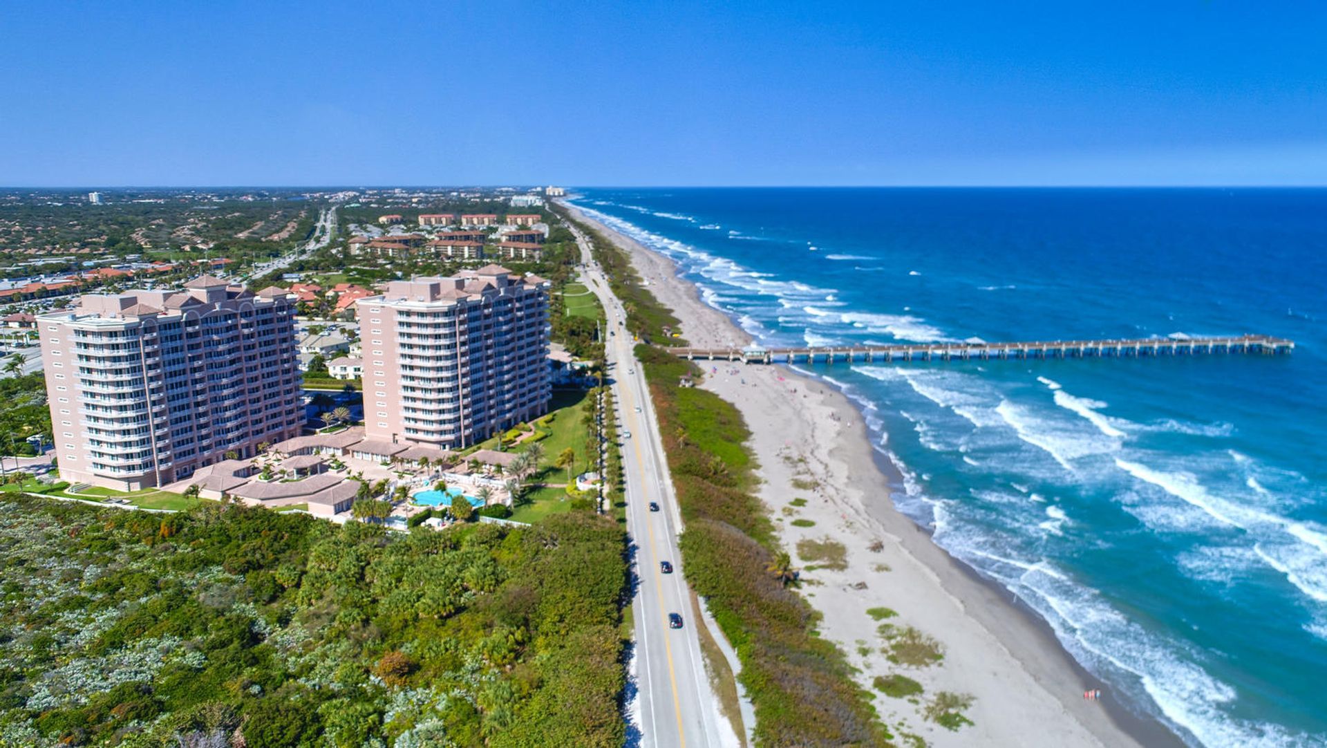 Condomínio no Praia de Juno, Flórida 11620883