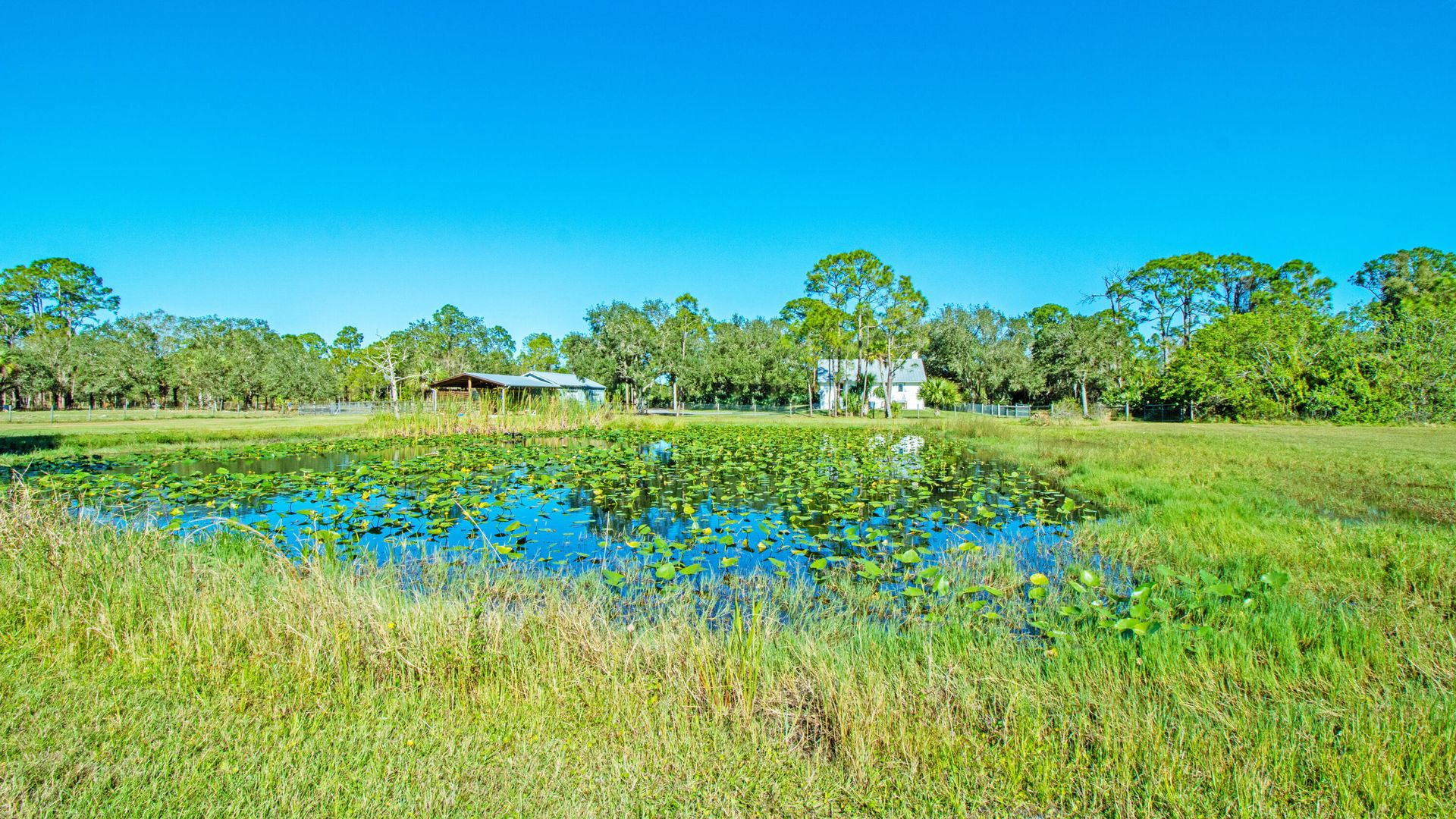 rumah dalam Indiantown, Florida 11620890