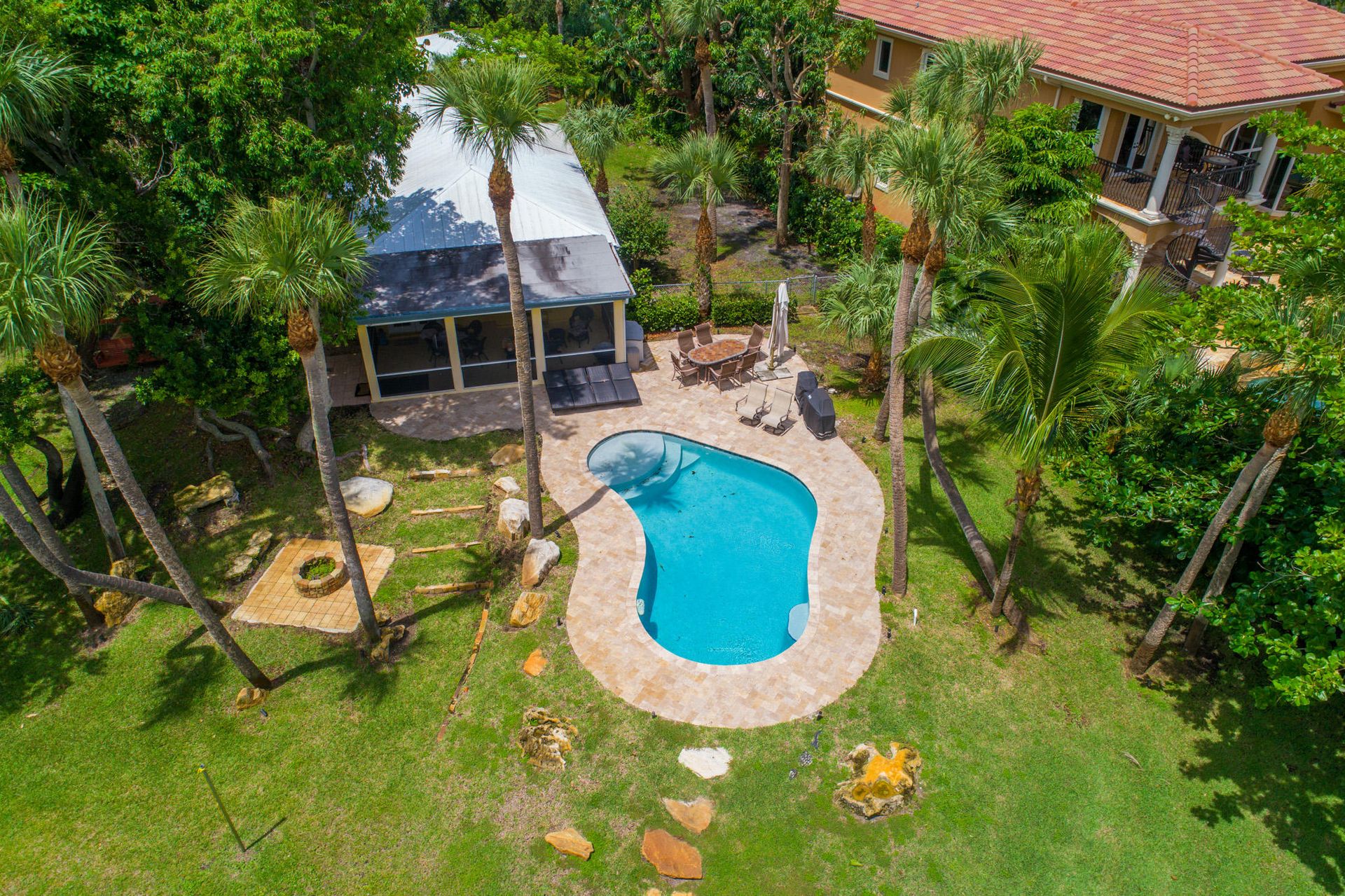 House in Tequesta, Florida 11621032