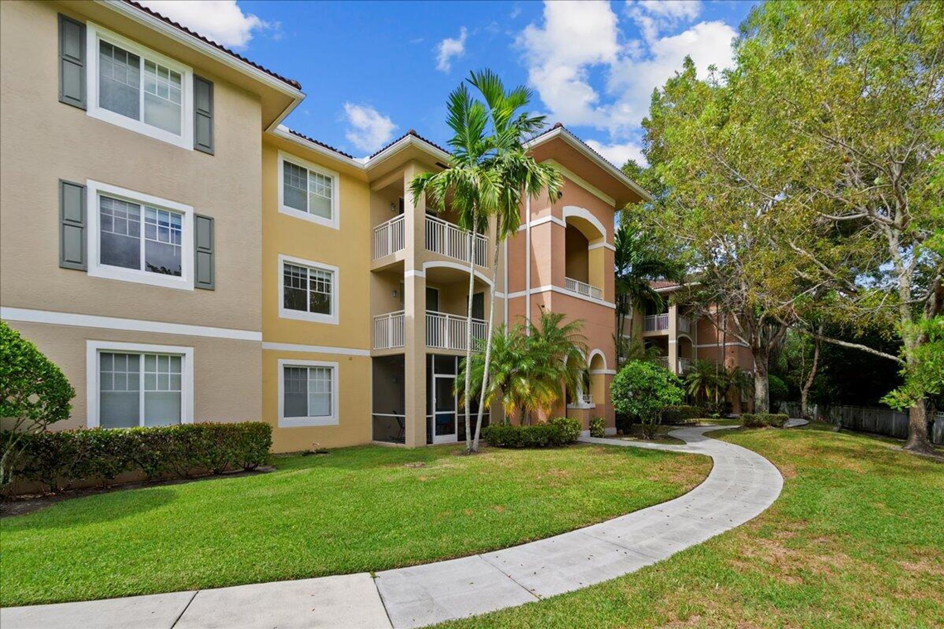 Condominium dans West Palm Beach, Florida 11621048