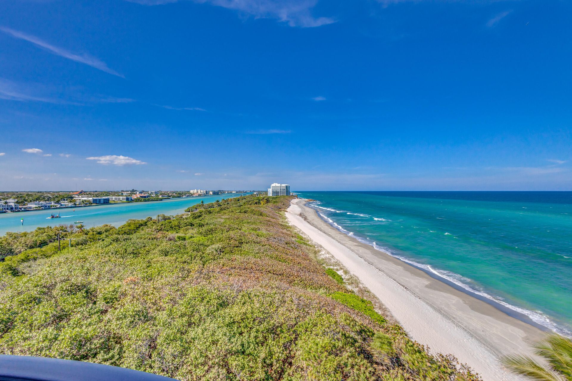 жилой дом в Tequesta, Florida 11621067