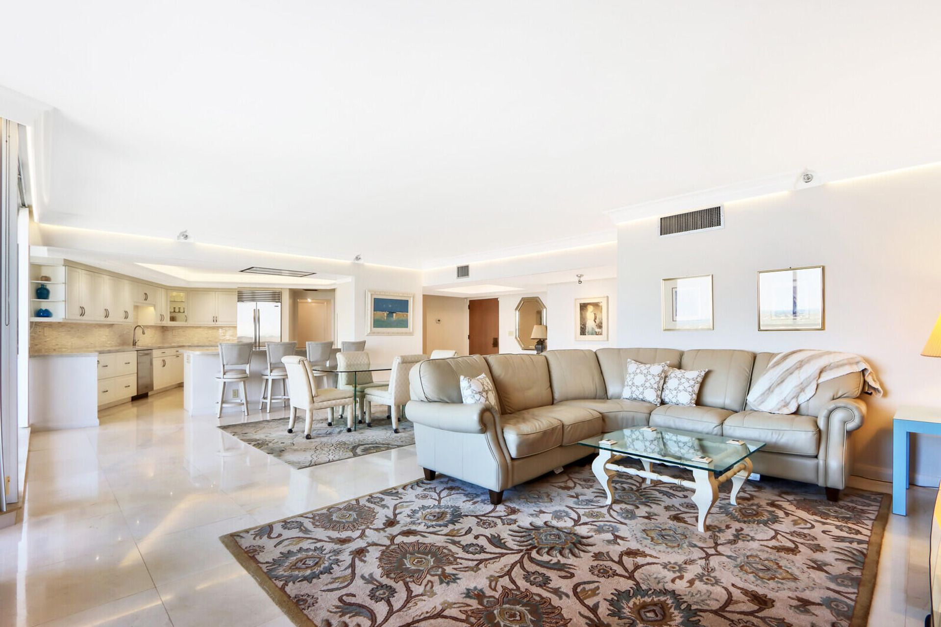 Condominium in North Palm Beach, Florida 11621074