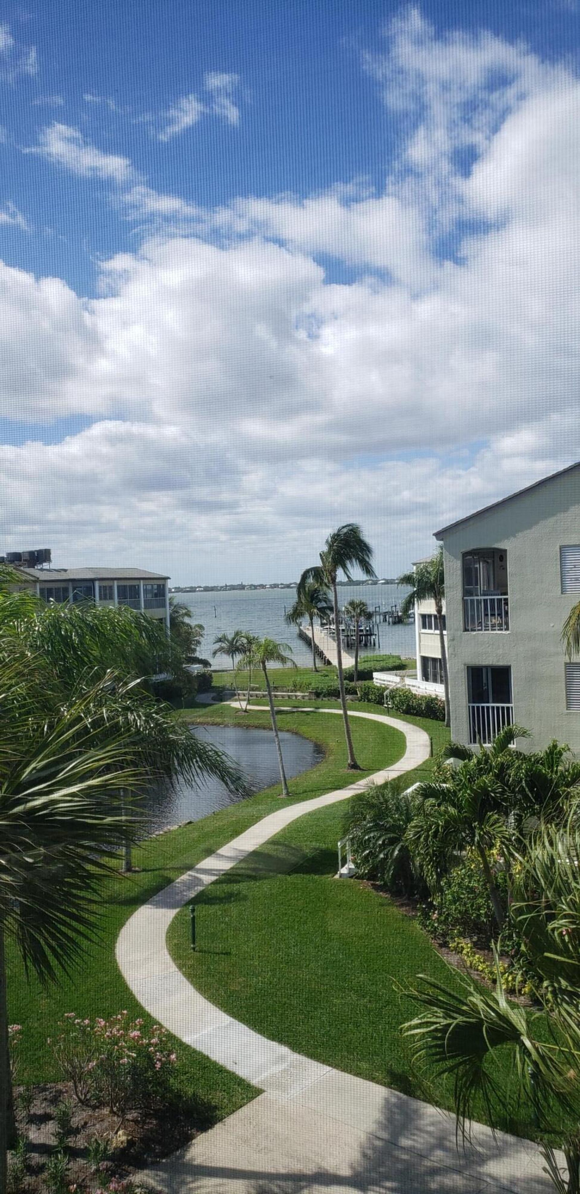 سكني في Stuart, Florida 11621088