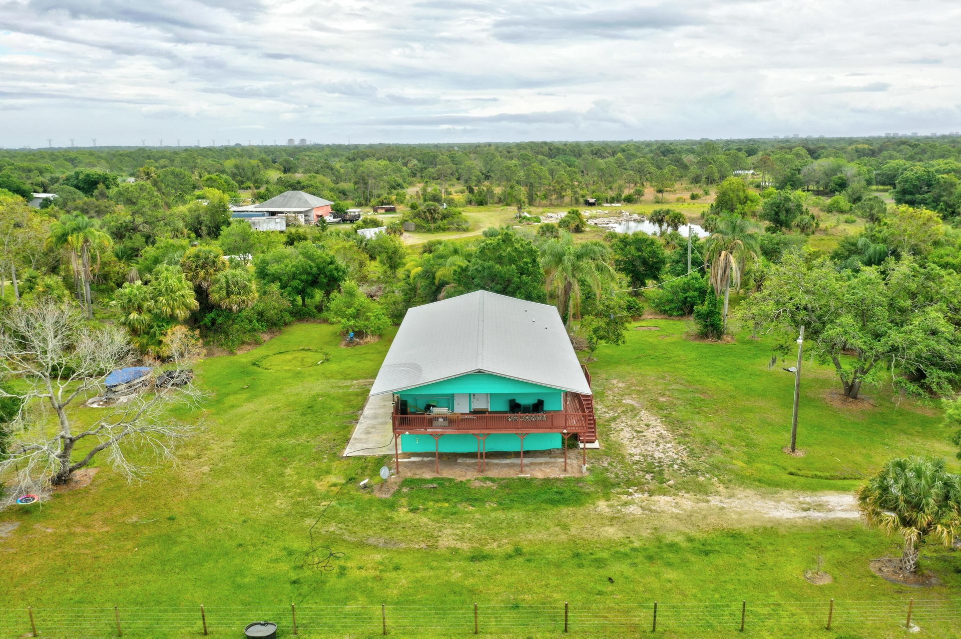 жилой дом в Port St. Lucie, Florida 11621090