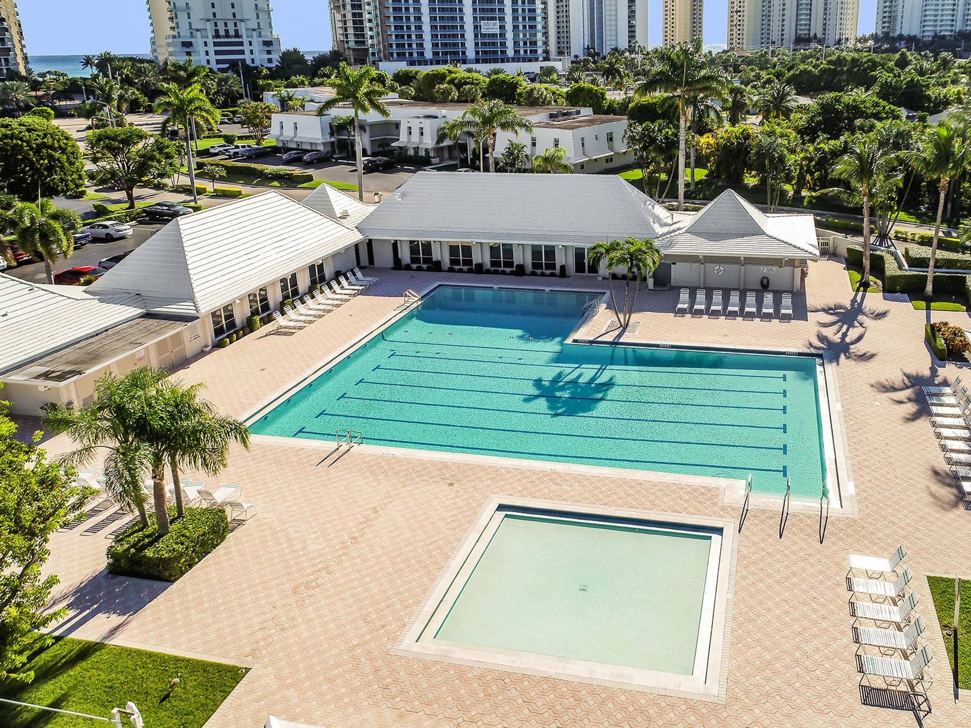 Condominium in West Palm Beach, Florida 11621157