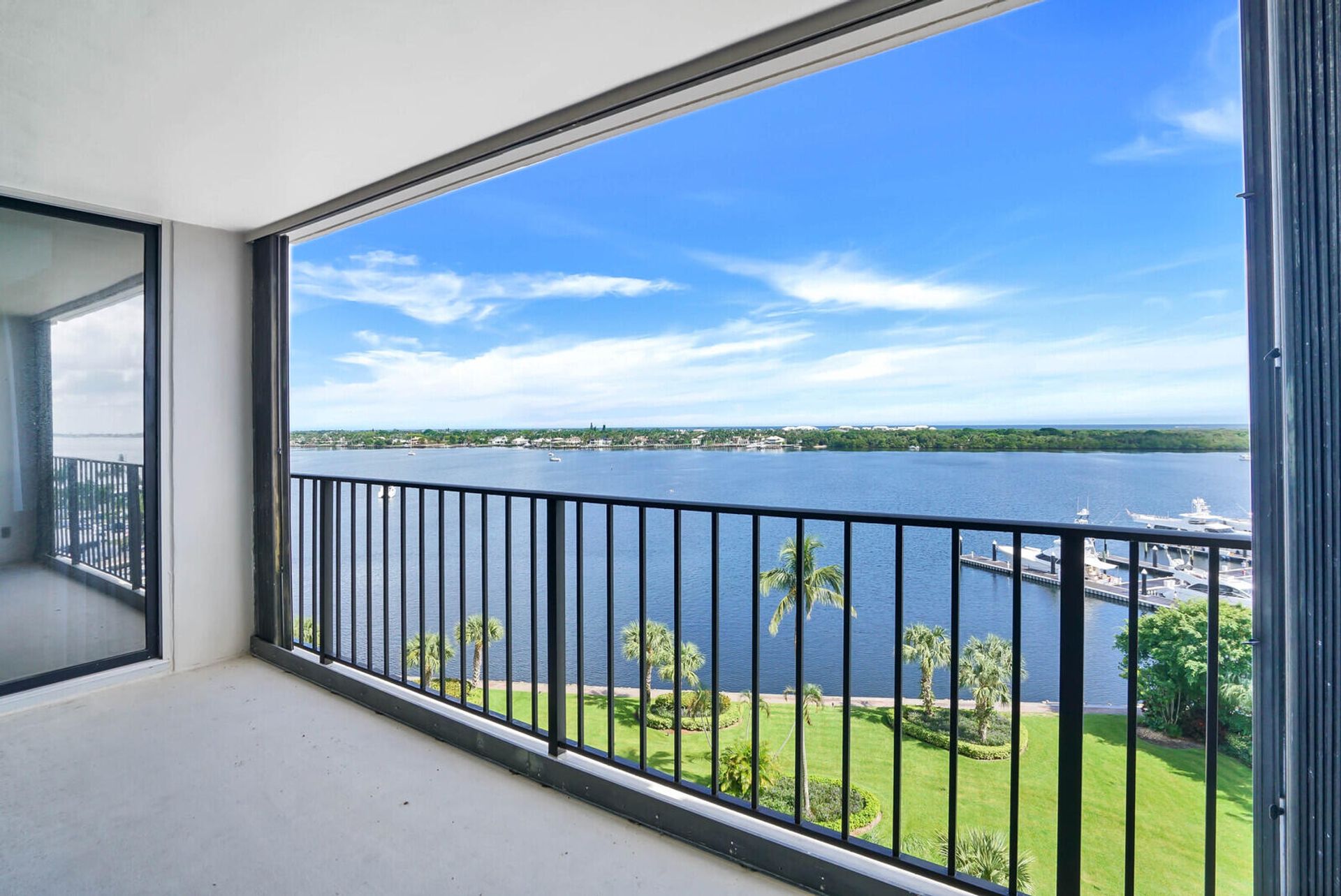 Condominium dans West Palm Beach, Florida 11621204