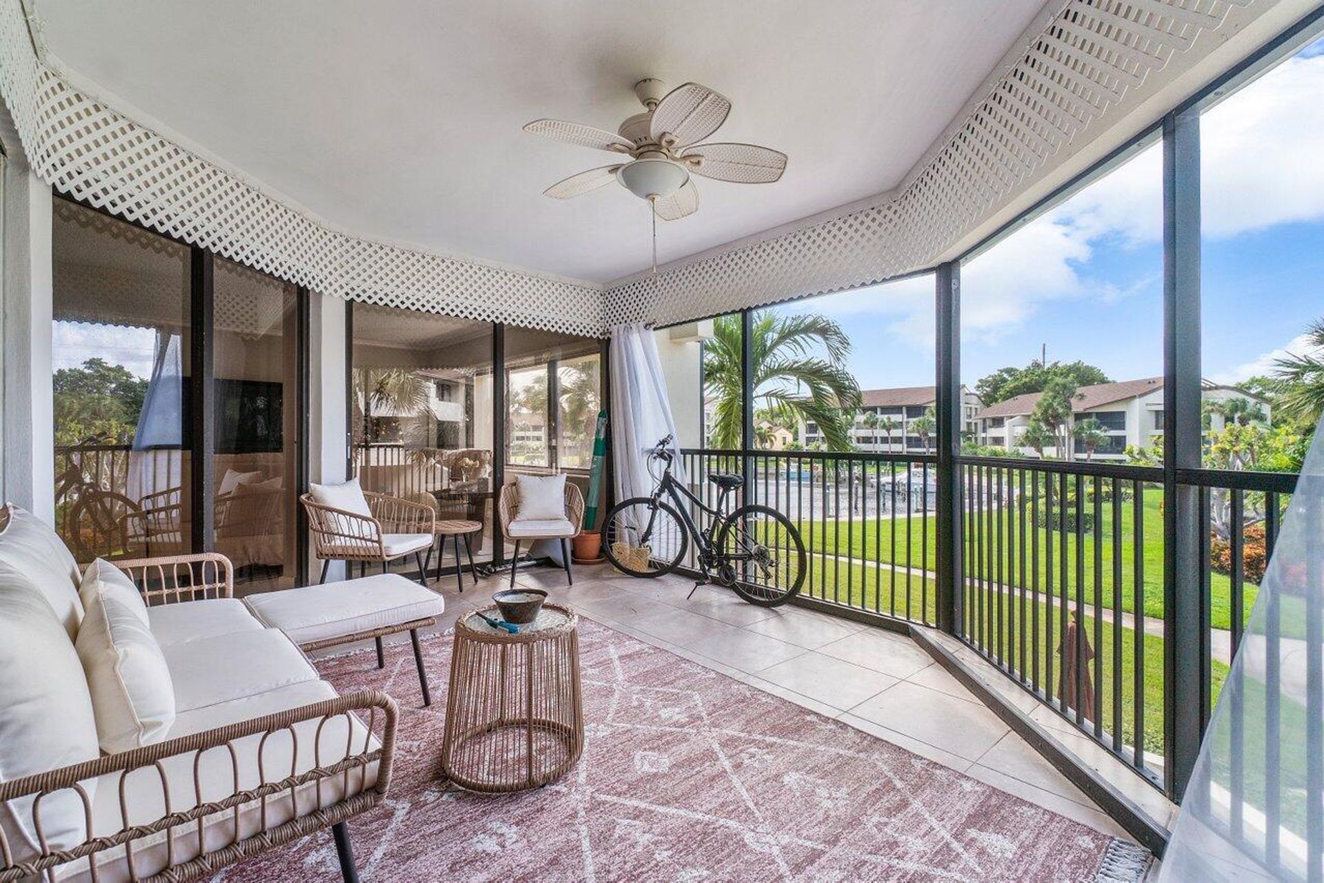 Condominium in North Palm Beach, Florida 11621223