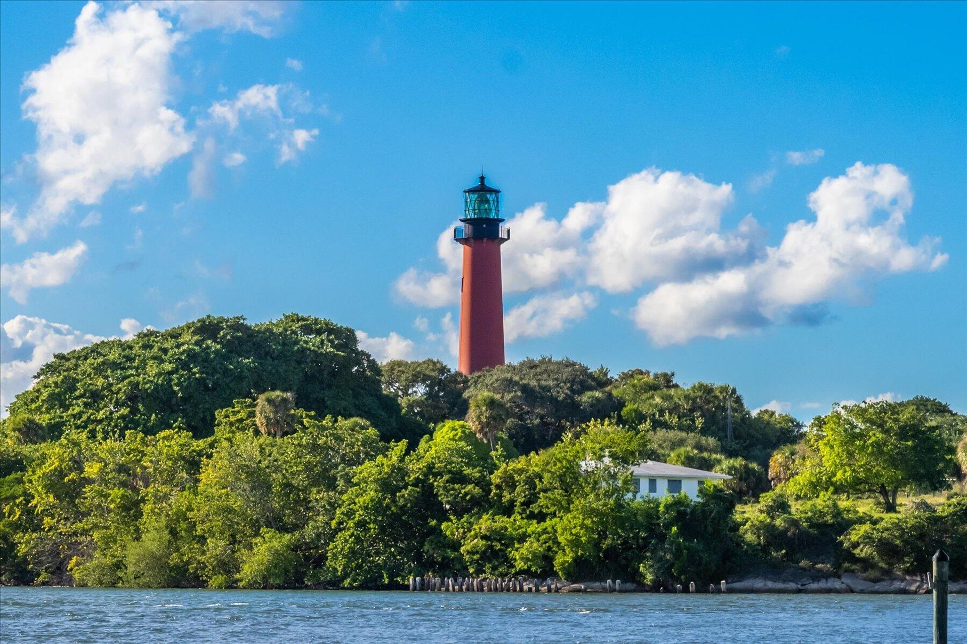 House in Jupiter, Florida 11621237