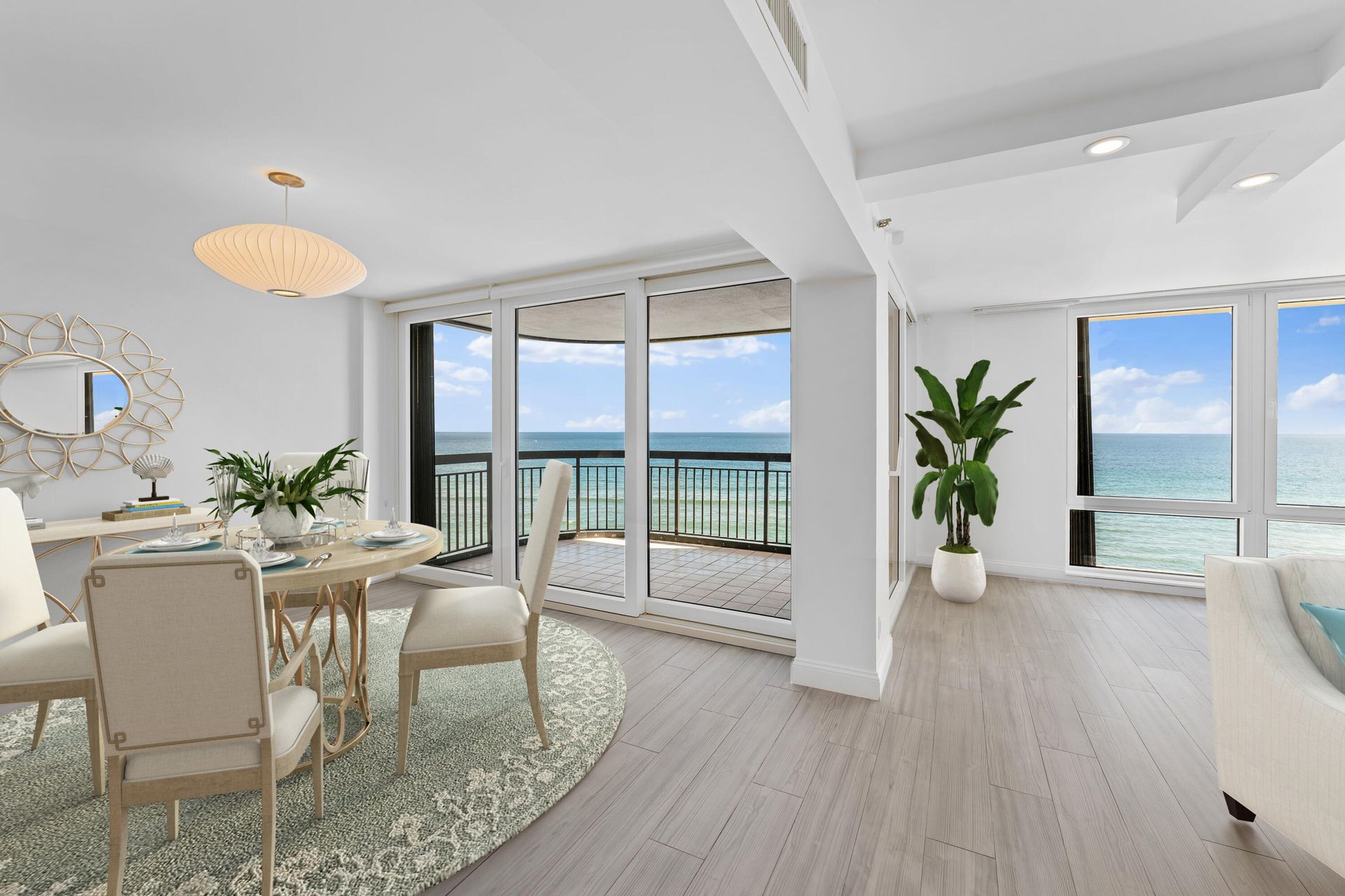 Condominio en North Palm Beach, Florida 11621282