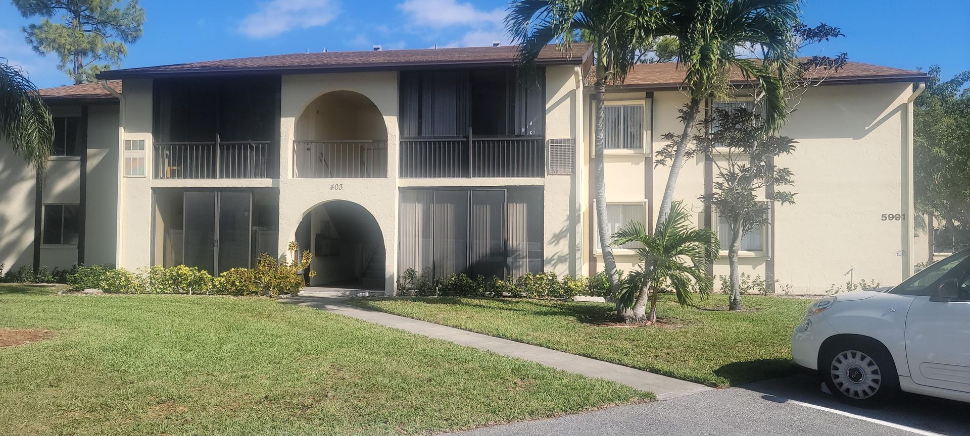 Condominium in Greenacres, Florida 11621300