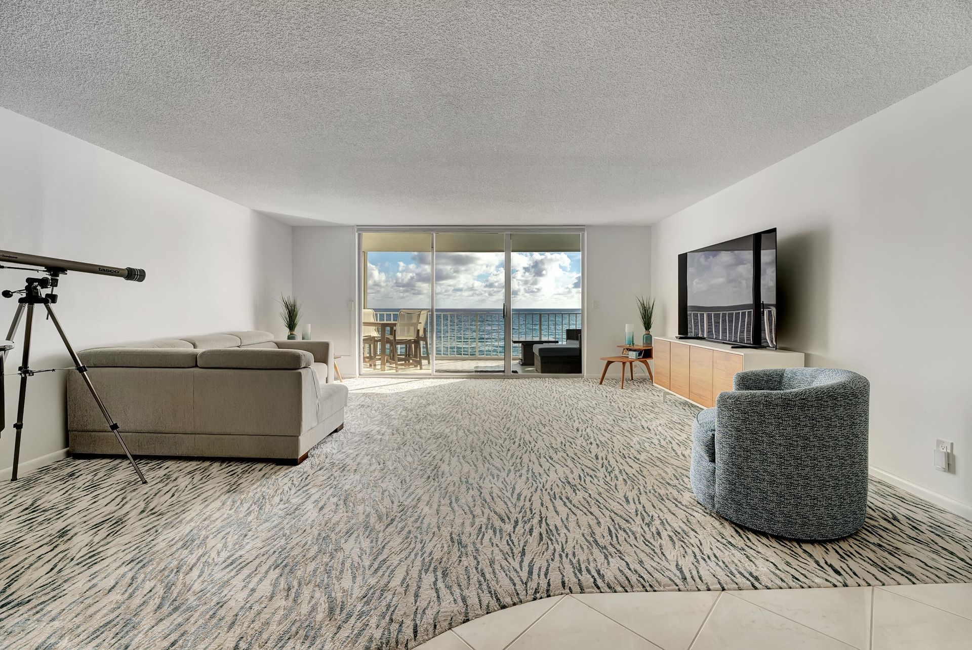 Condominium in Zuid Palm Beach, Florida 11621359