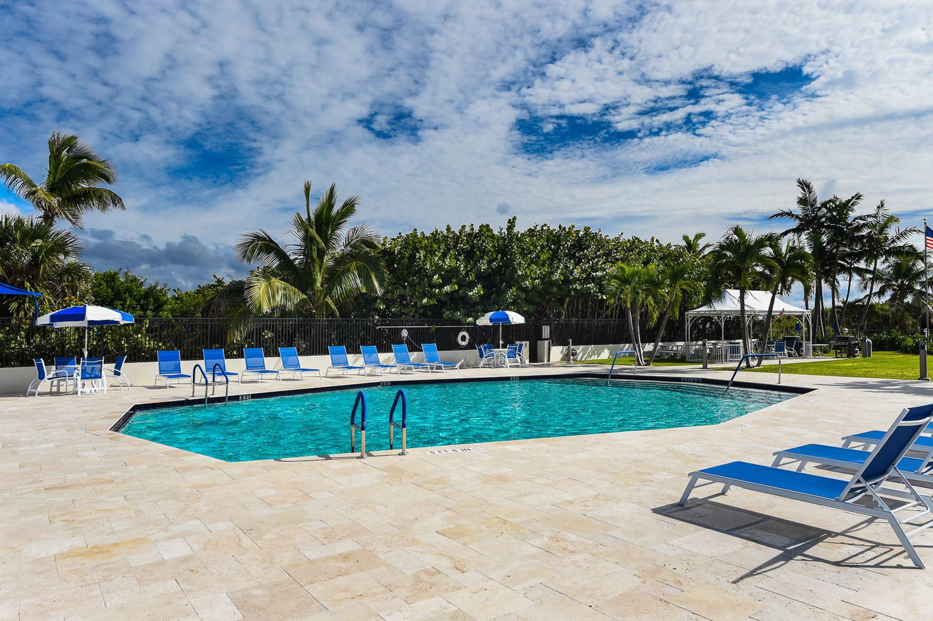 Haus im Palm Beach Shores, Florida 11621367