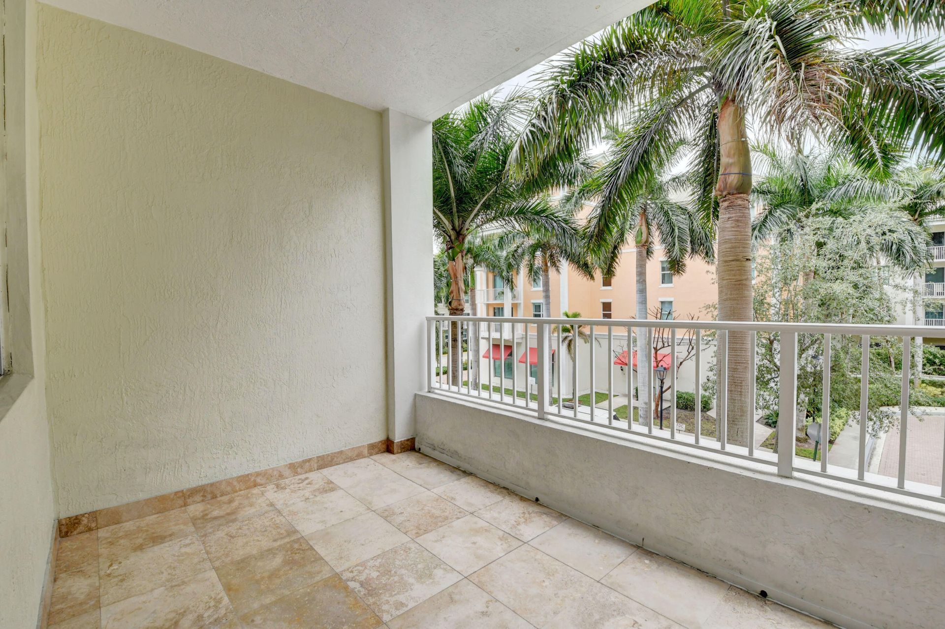 Condominio nel Lantana, Florida 11621390