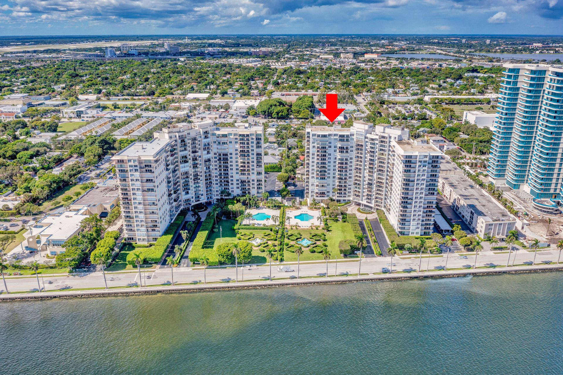 Condominium in West Palm Beach, Florida 11621425