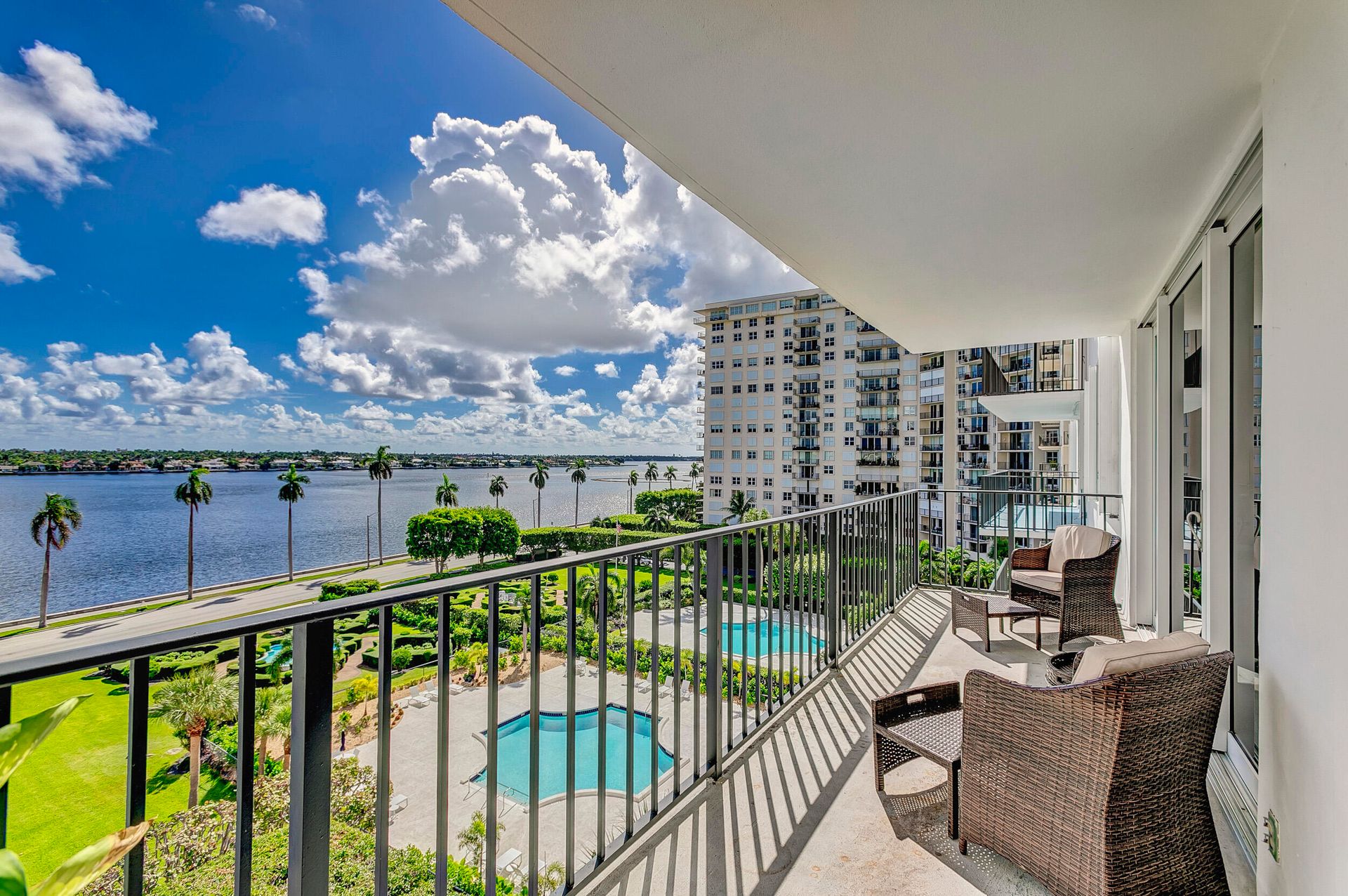 Condominium in West Palm Beach, Florida 11621425