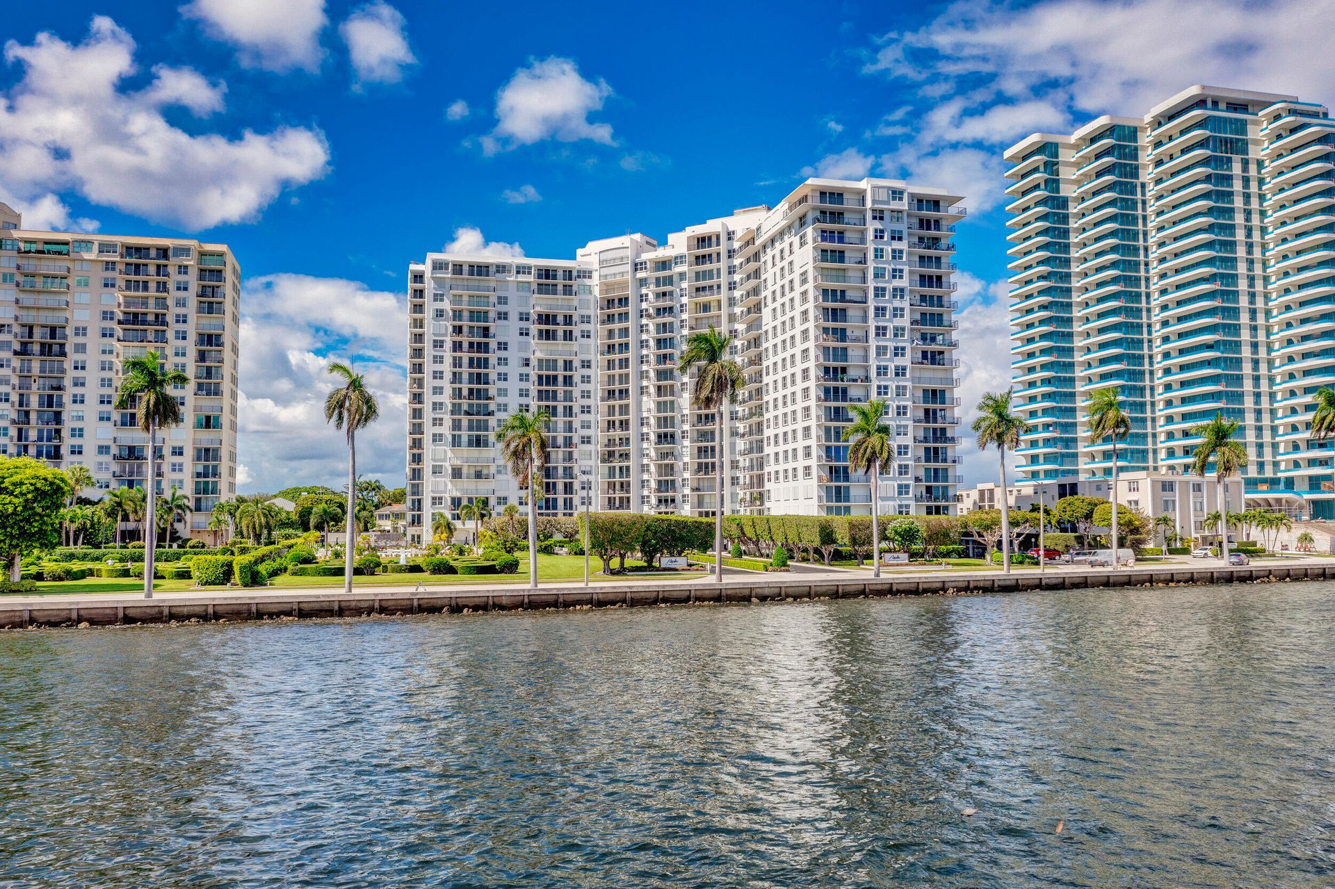 Condominium dans West Palm Beach, Florida 11621425