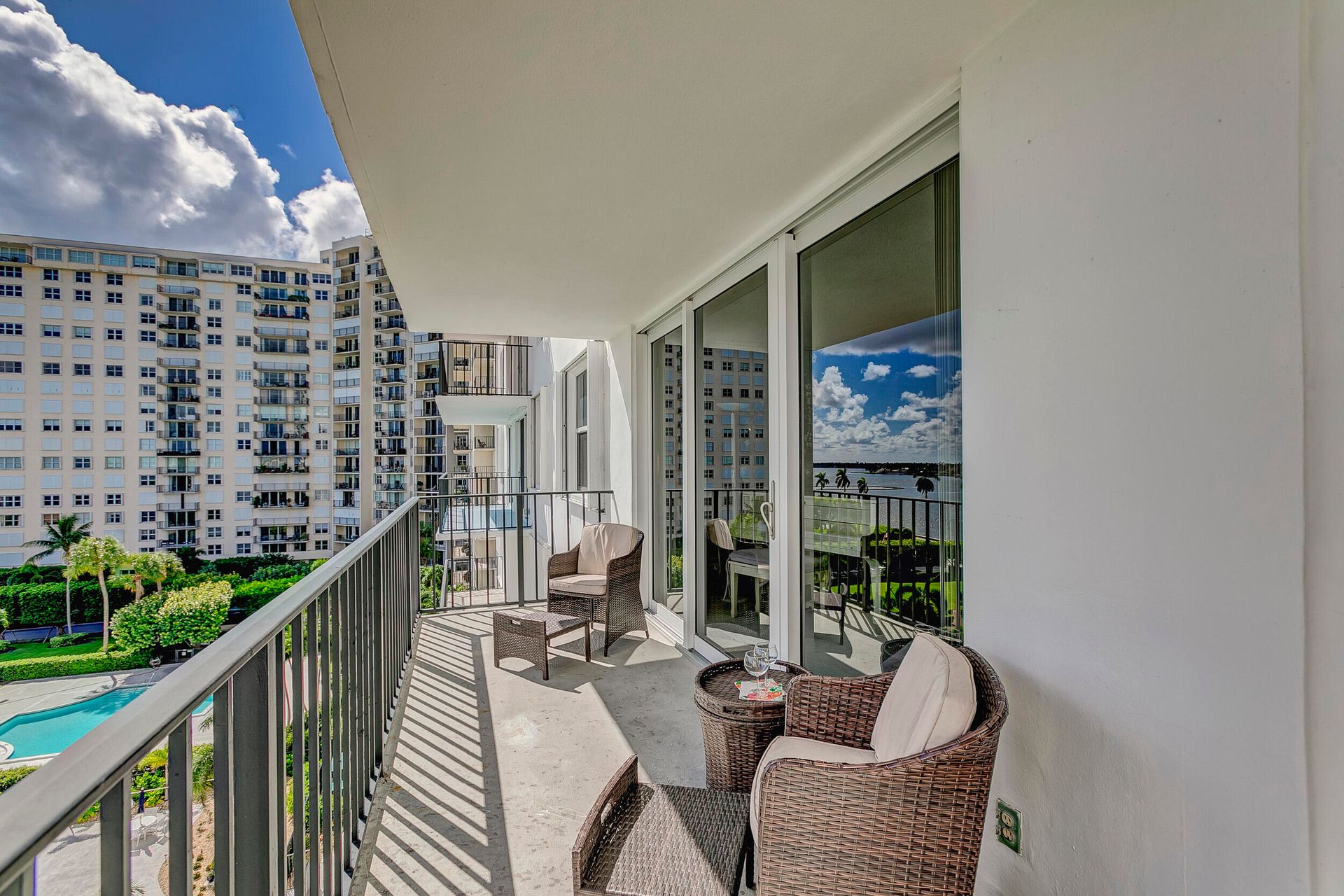 Condominium dans West Palm Beach, Florida 11621425