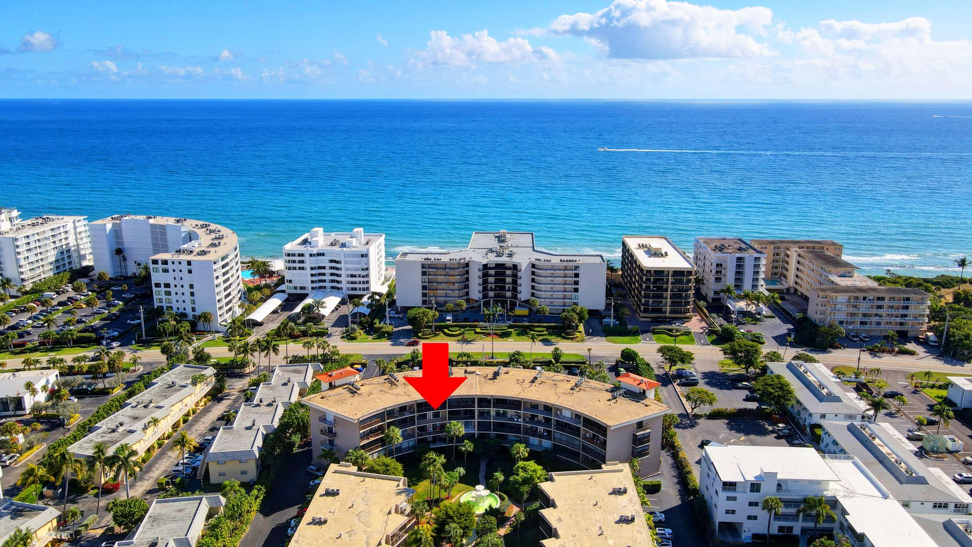 Condominium in Zuid Palm Beach, Florida 11621472