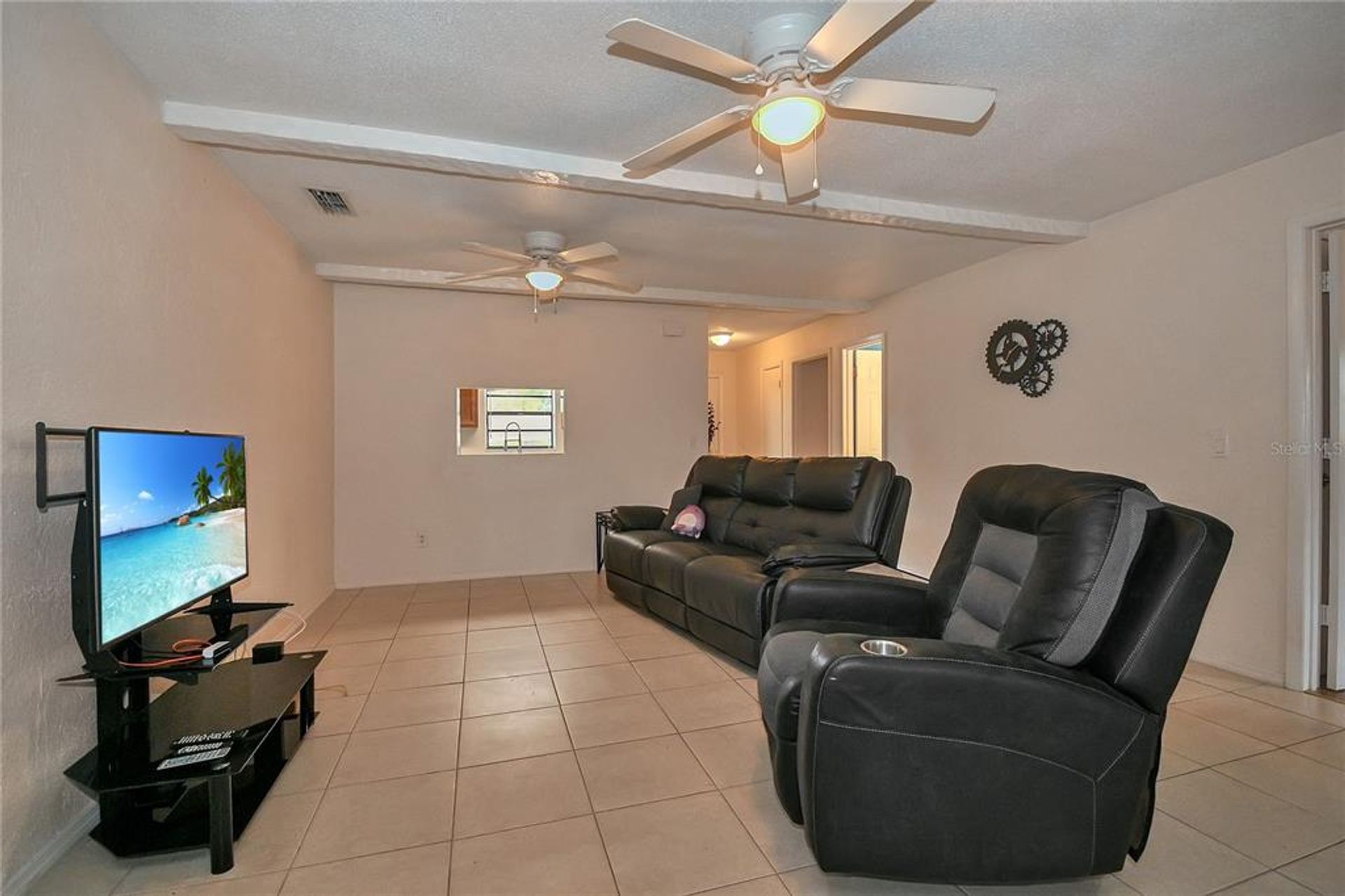 House in Edgewater, Florida 11621564