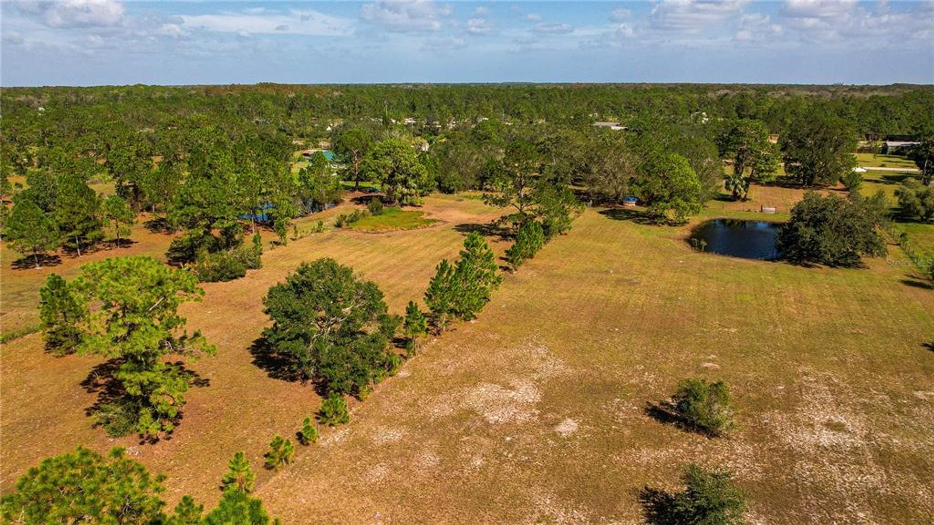 土地 在 Okeechobee, Florida 11621573