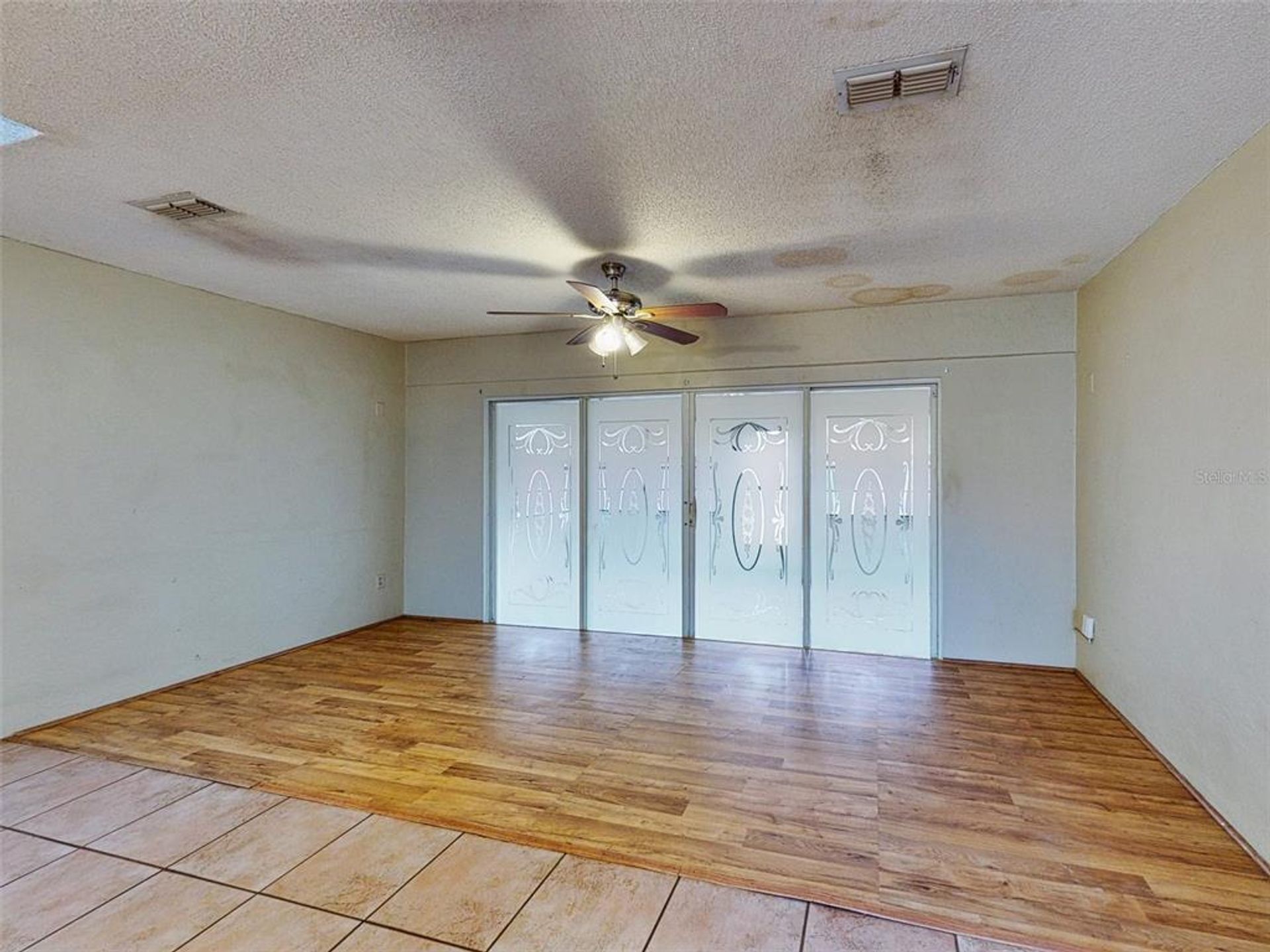 σπίτι σε Edgewater, Florida 11621578