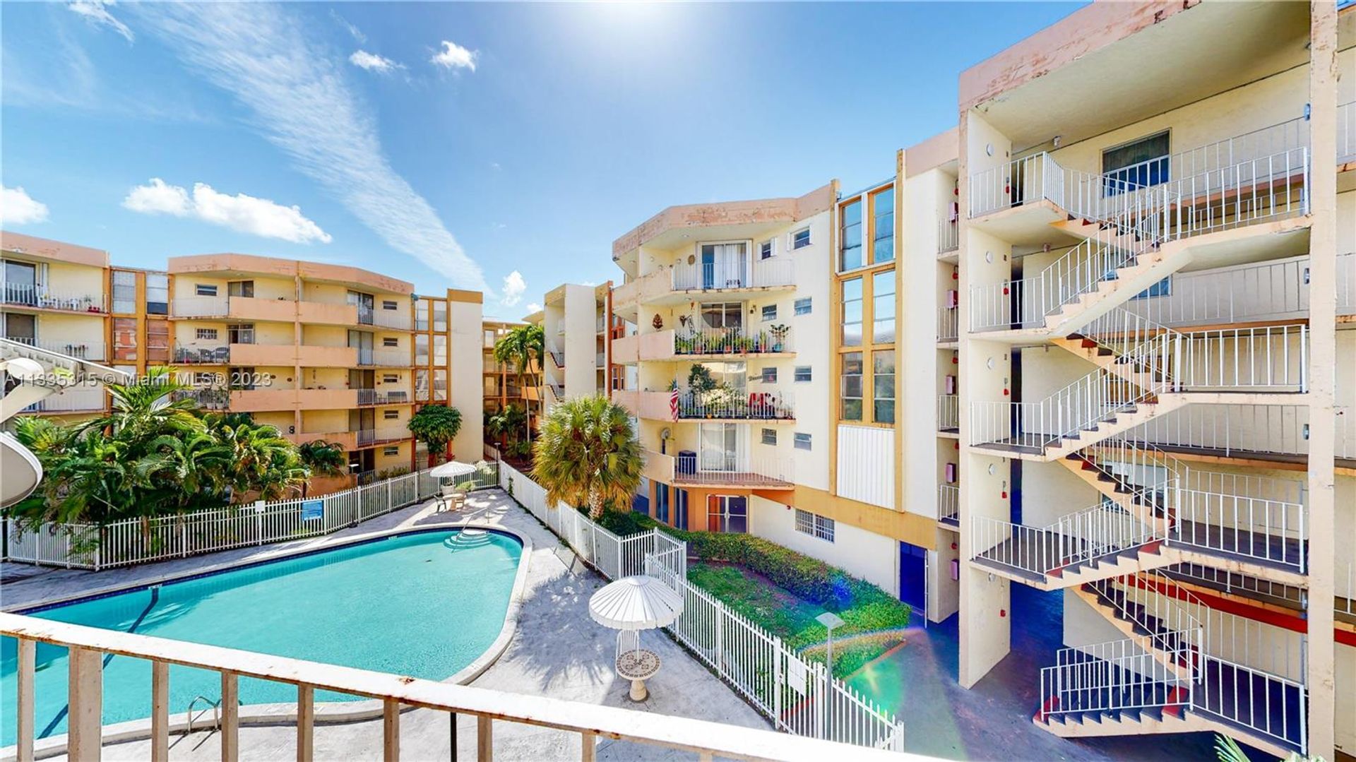 Condominio nel Hialeah, Florida 11621604