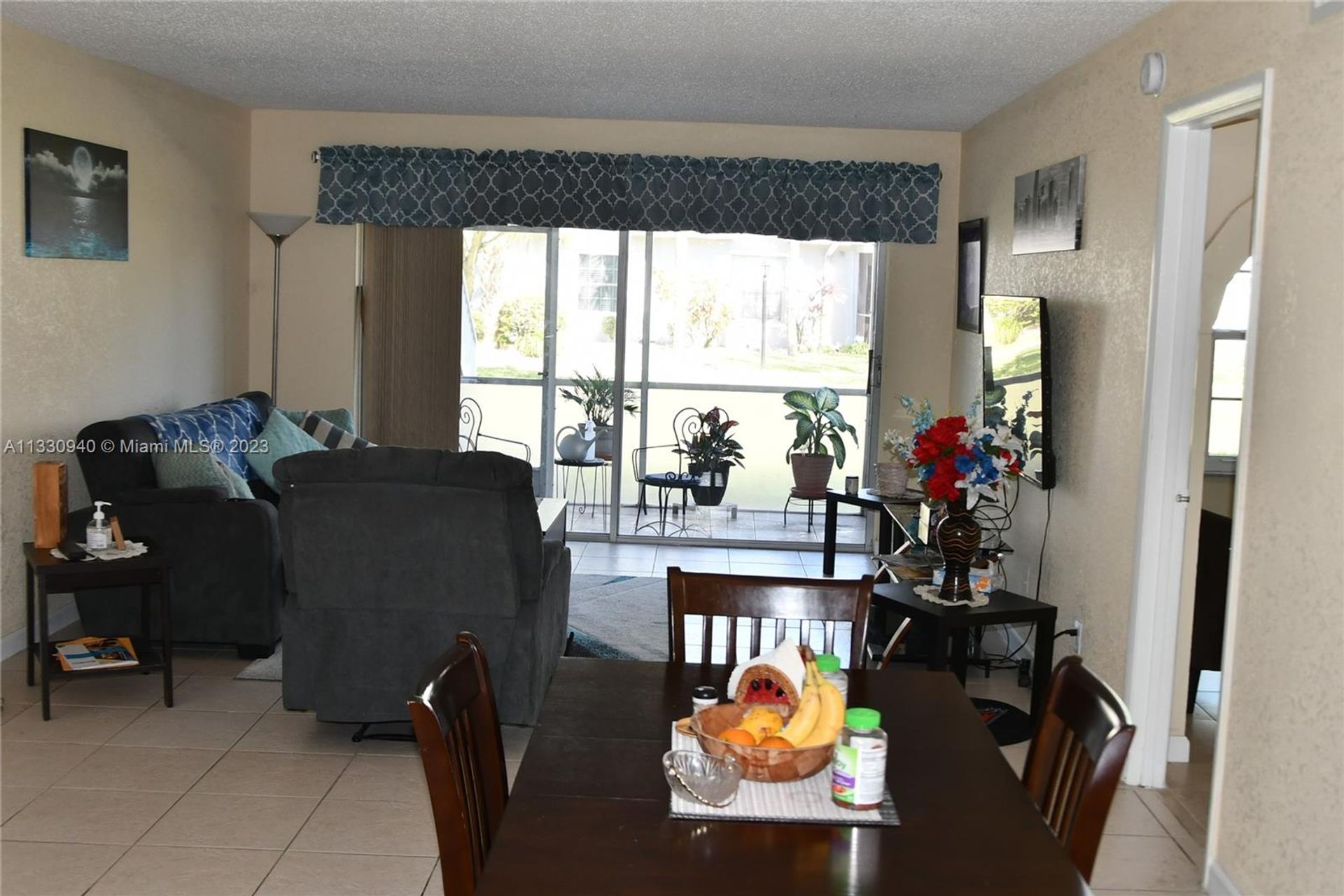 Condominium in Plantation, Florida 11621609