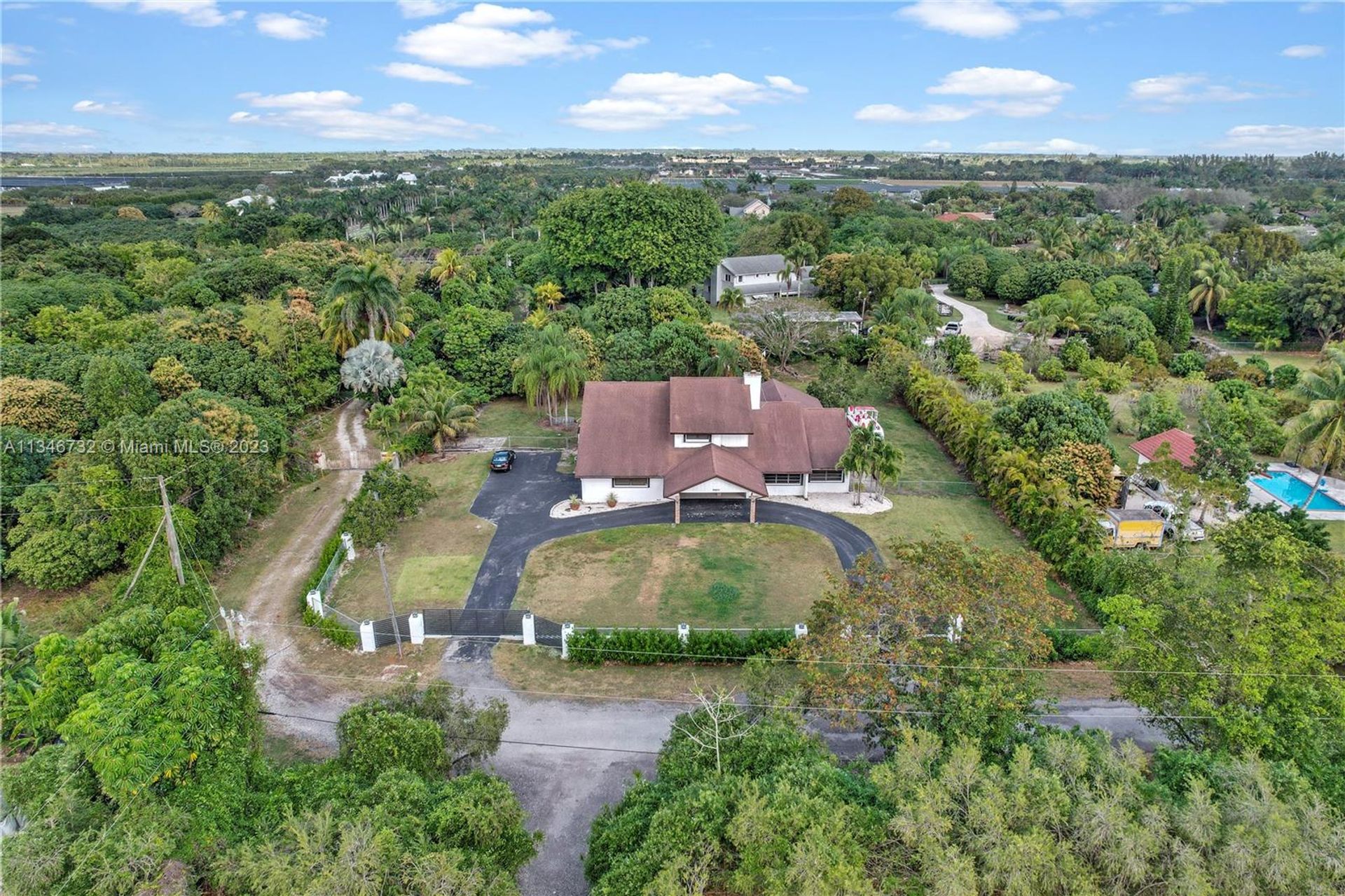 жилой дом в Homestead, Florida 11621618