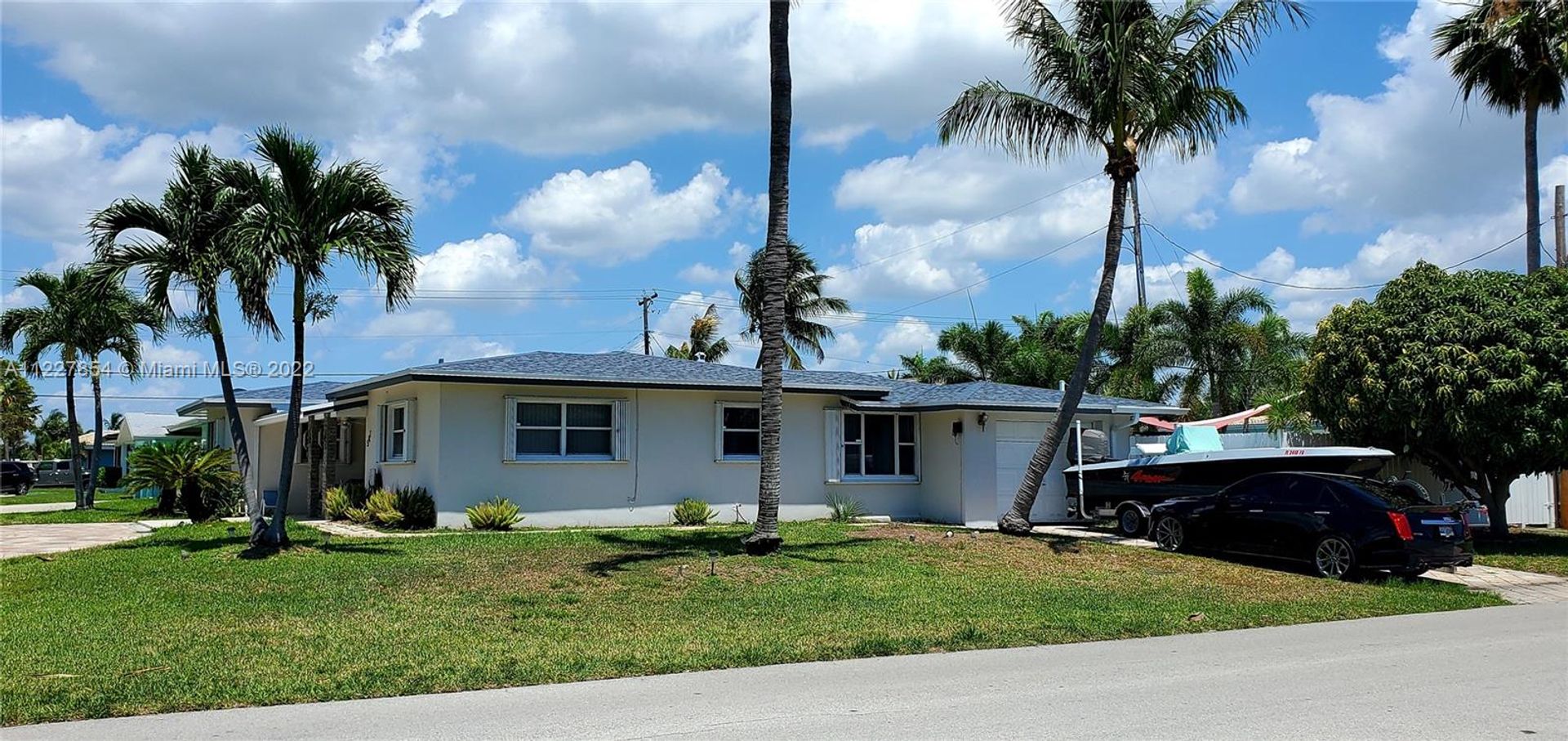 House in Pompano Beach, Florida 11621648