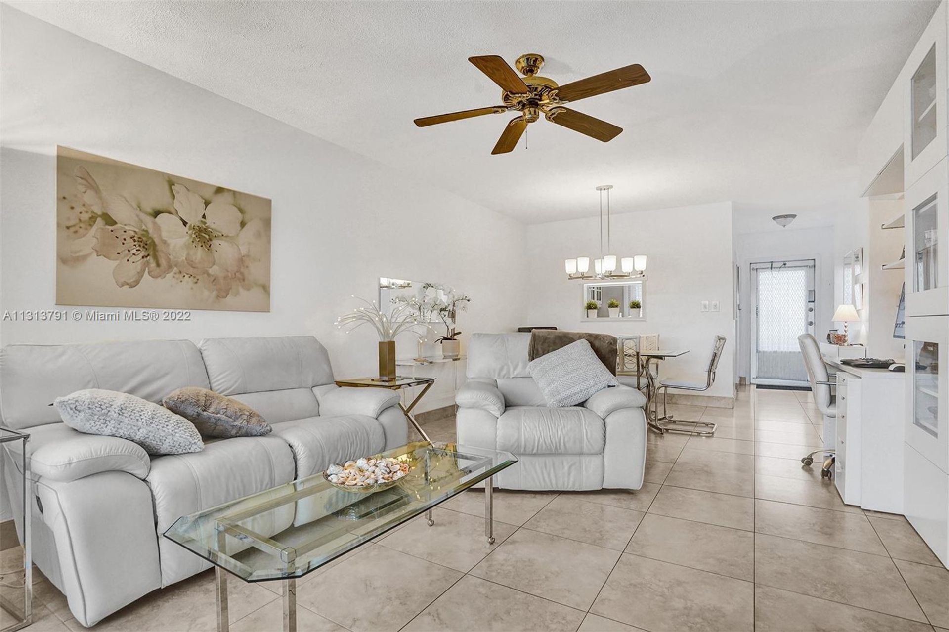 Condominio en Lauderdale Lakes, Florida 11621691