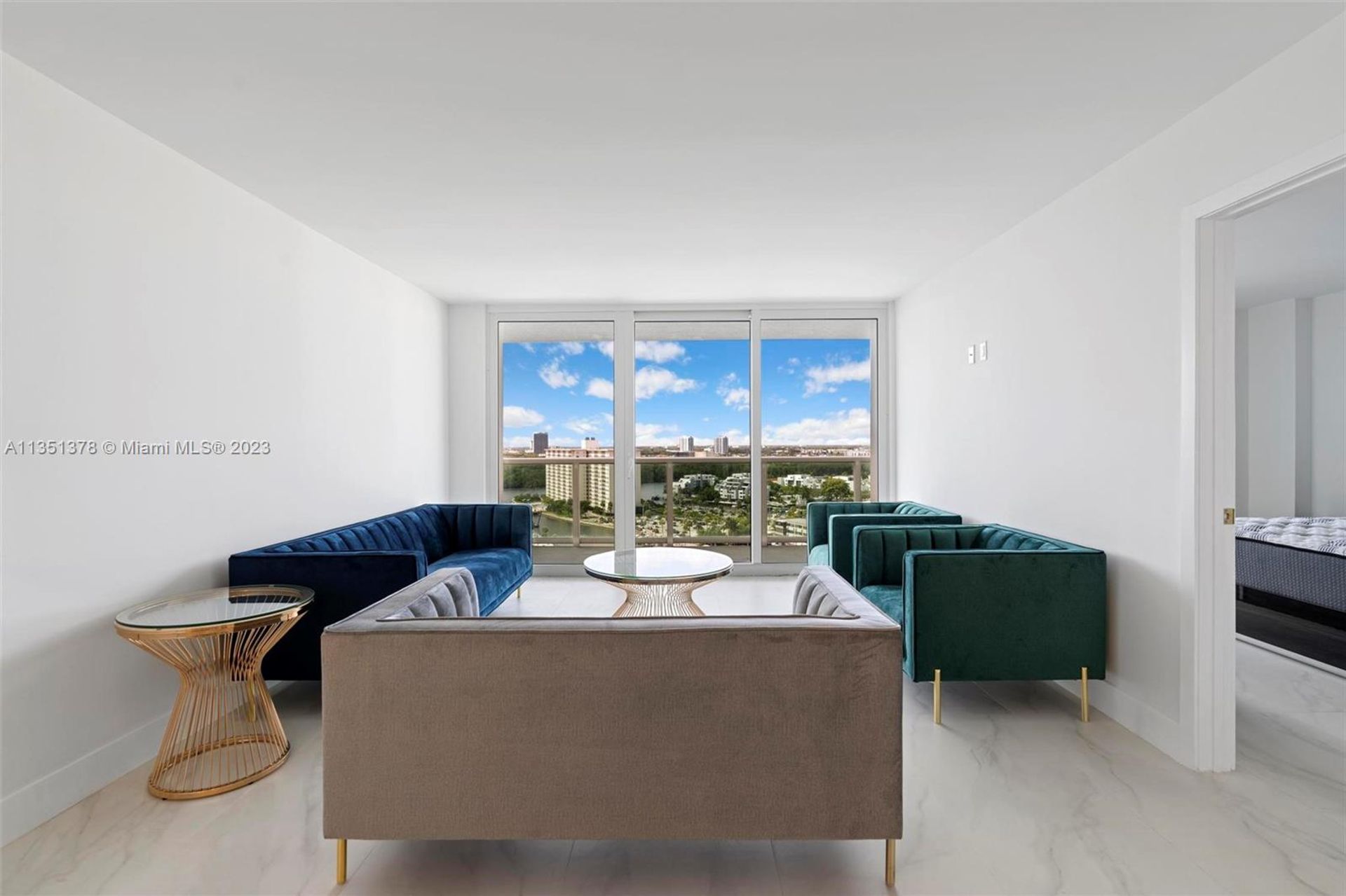 Condominium in Sunny Isles Beach, Florida 11621702