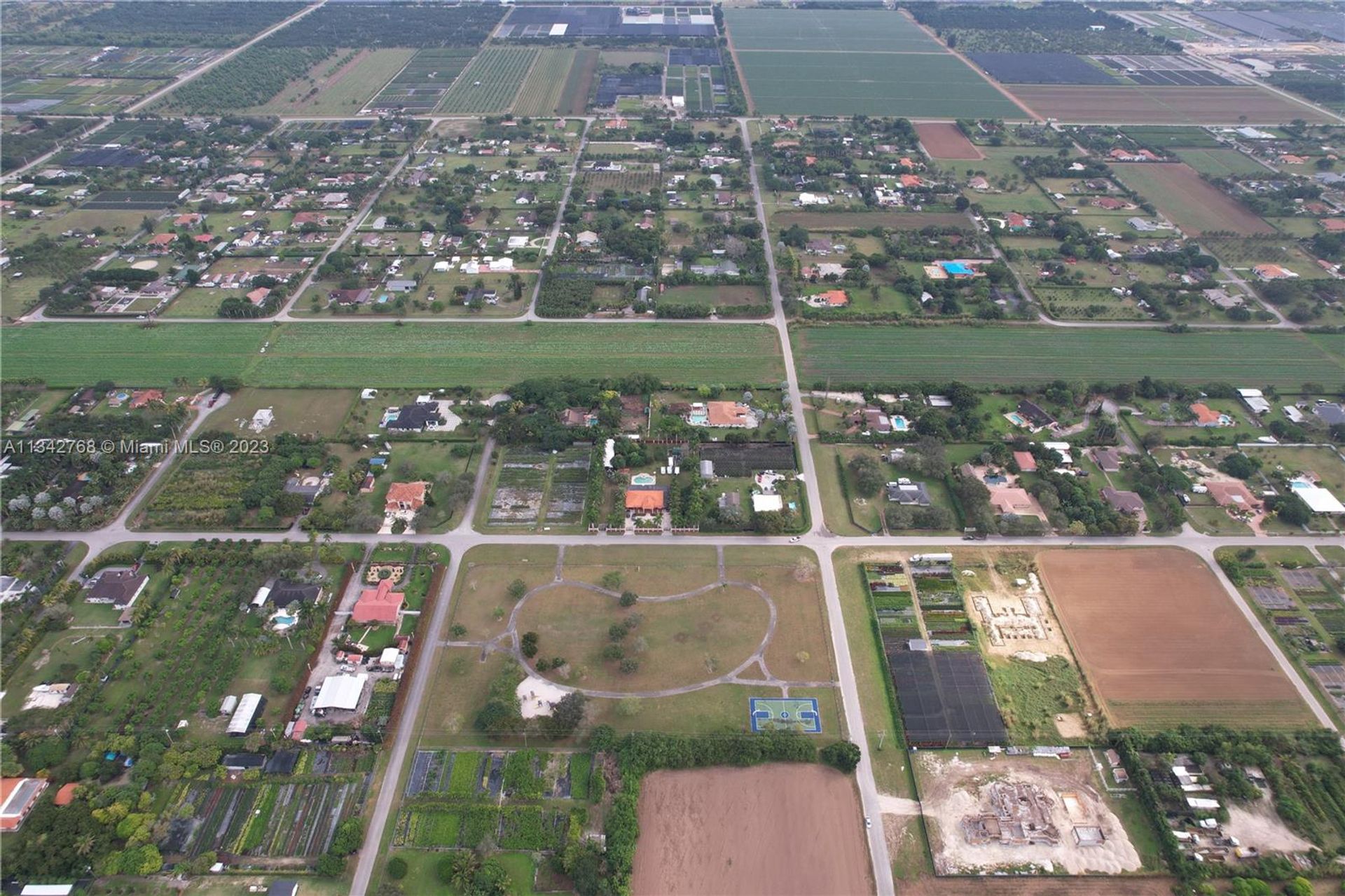 土地 在 Homestead, Florida 11621703