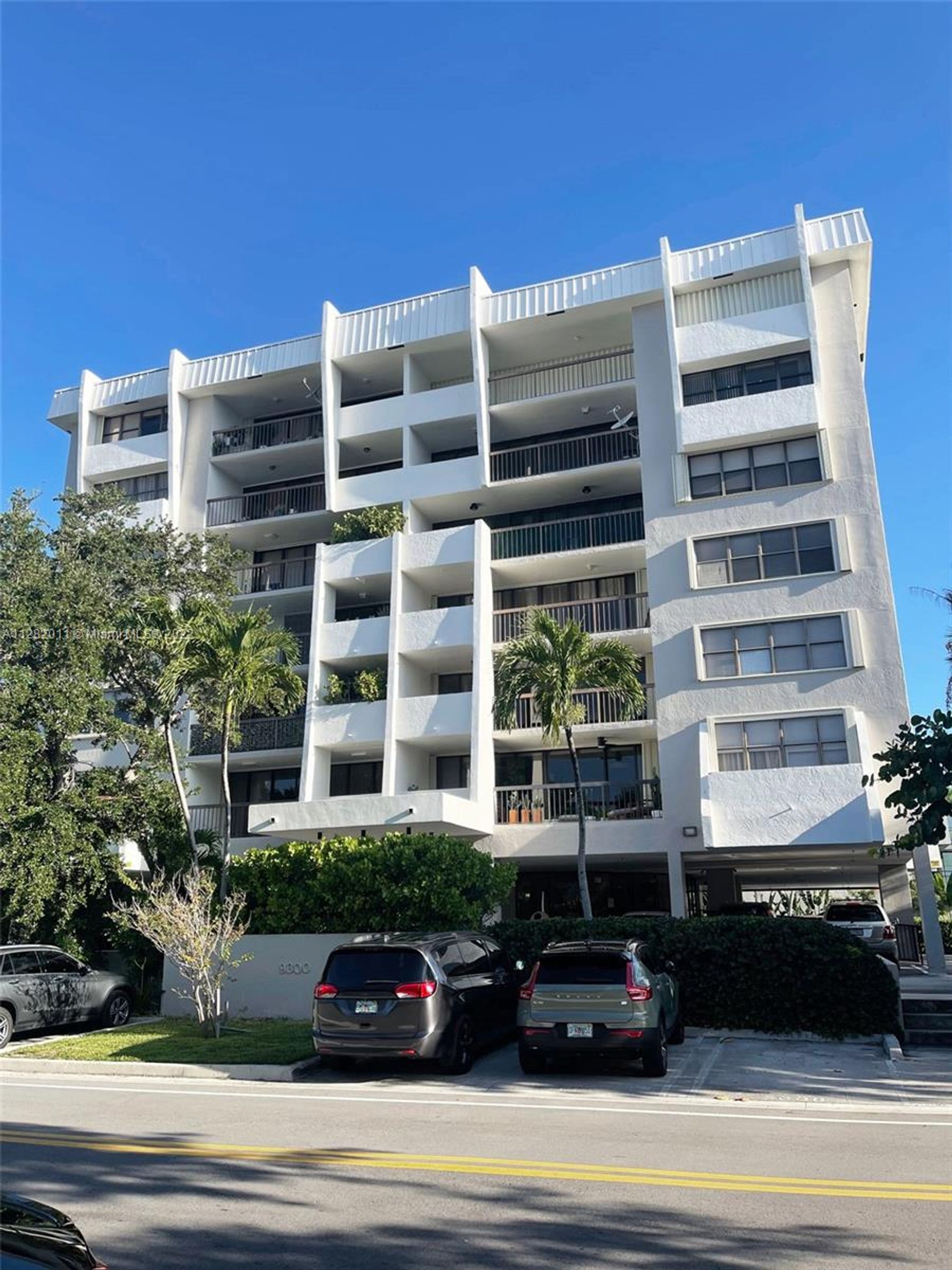 Condominium dans Bay Harbor Islands, Florida 11621741