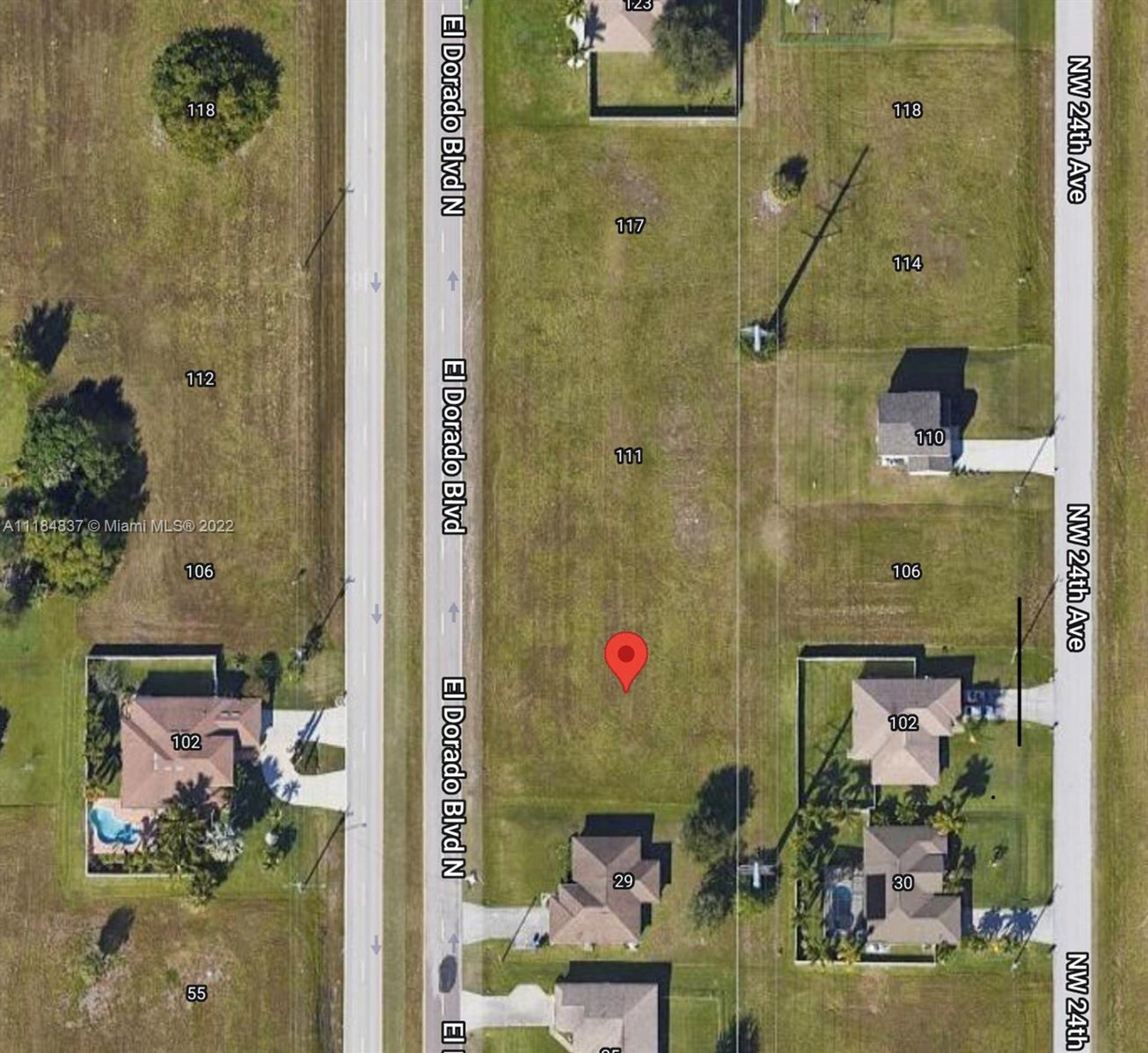 土地 在 Cape Coral, Florida 11621754