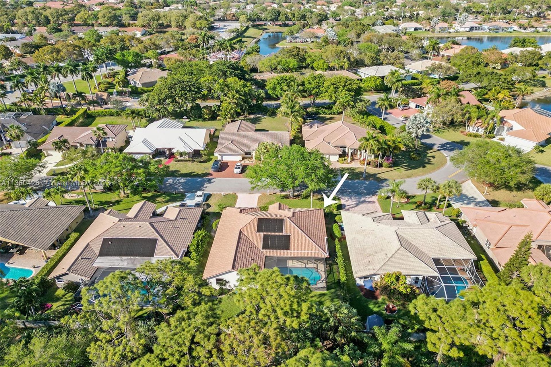 casa en manantiales de coral, Florida 11621792