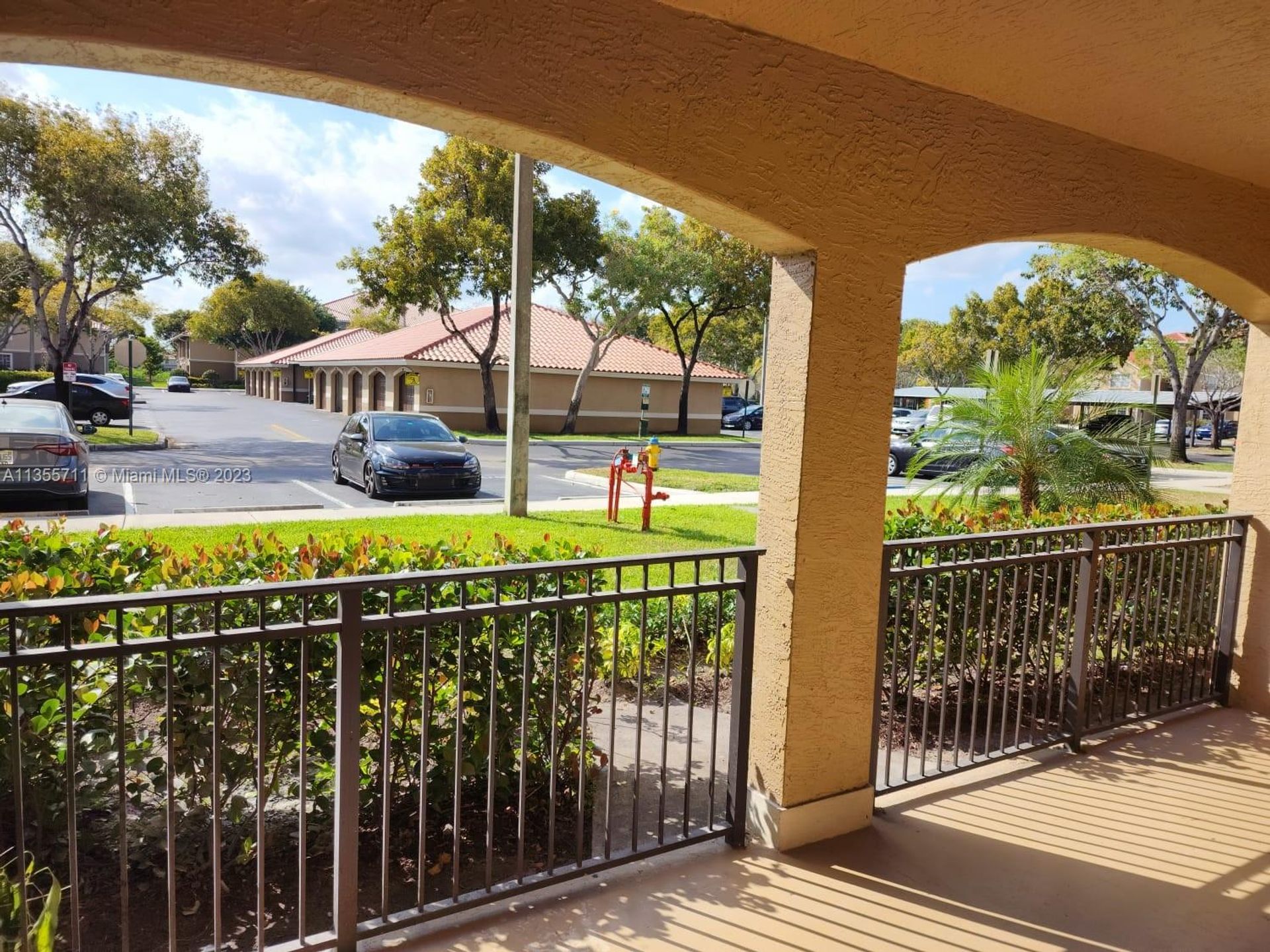 loger dans Pembroke Pines, Florida 11621878