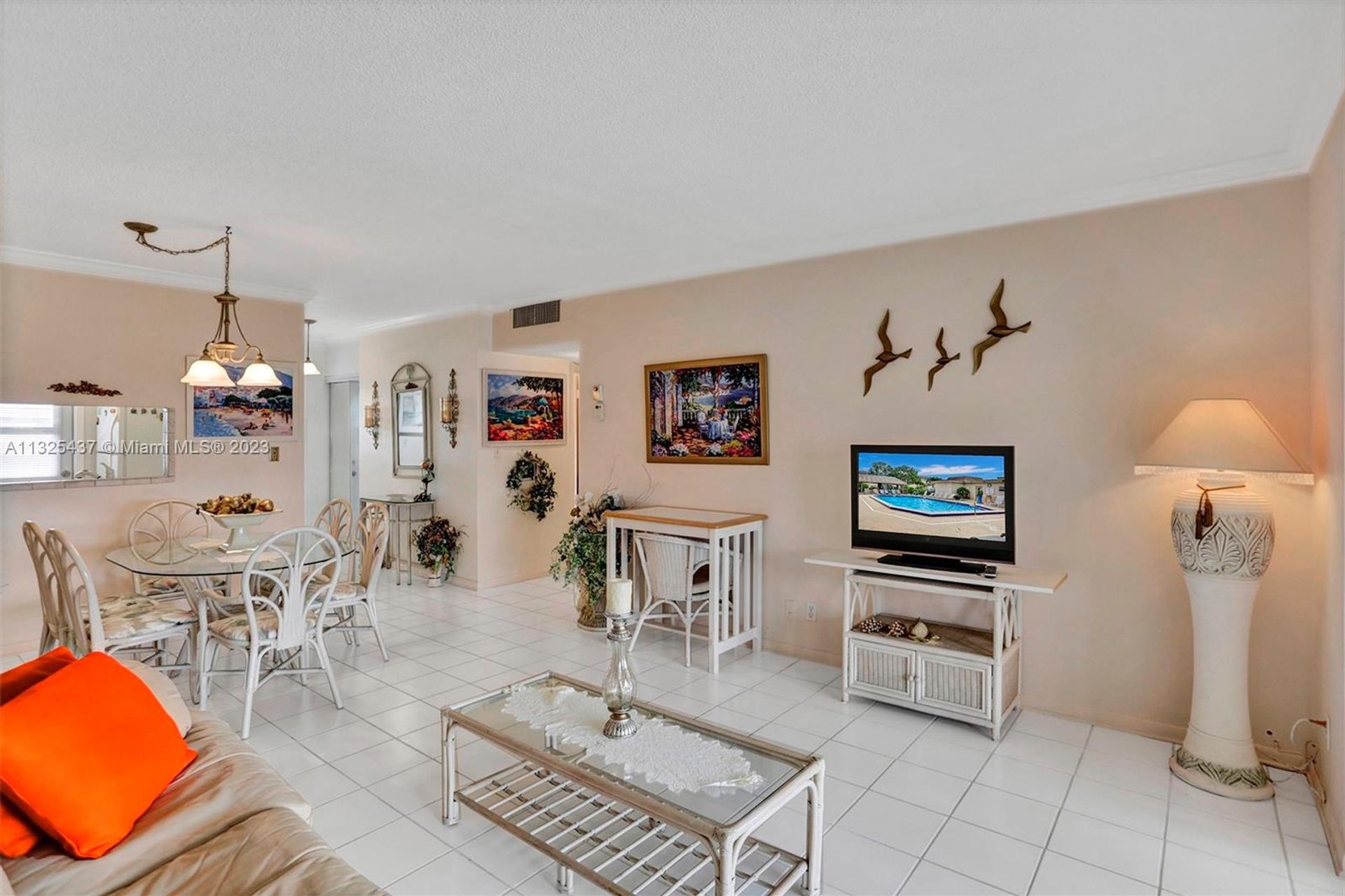 Condominio en Lauderdale Lakes, Florida 11621884