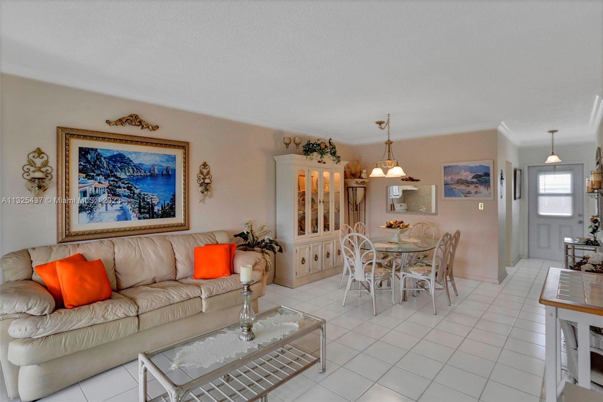 Condominio en Lauderdale Lakes, Florida 11621884