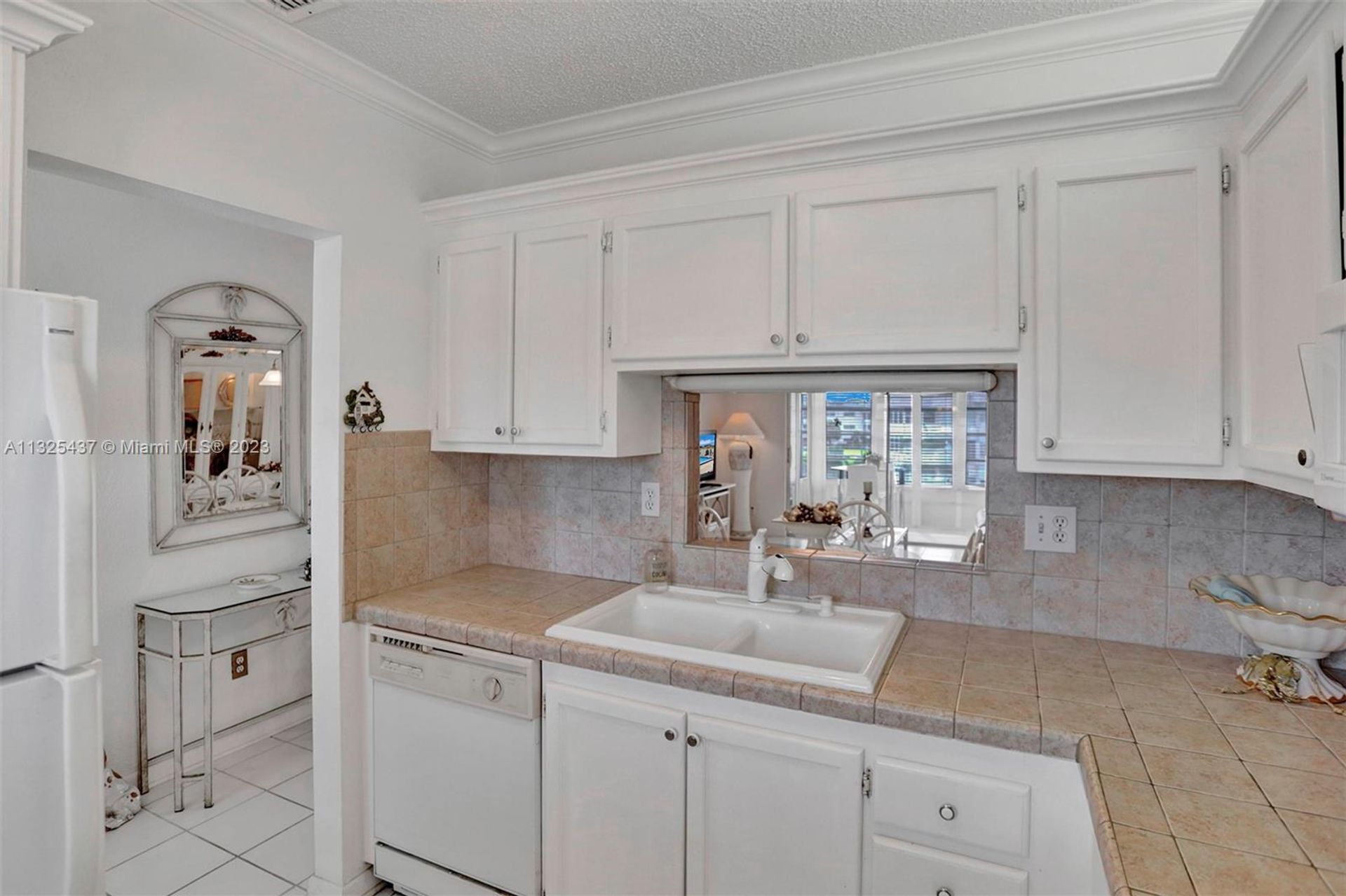 Condominio en Lauderdale Lakes, Florida 11621884