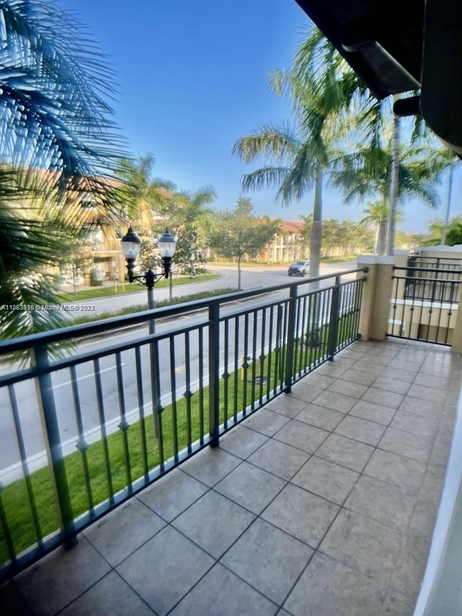 بيت في Pembroke Pines, Florida 11621902