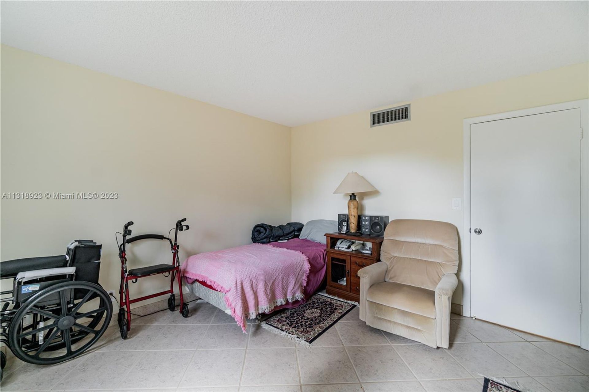 Συγκυριαρχία σε Hallandale Beach, Florida 11621928