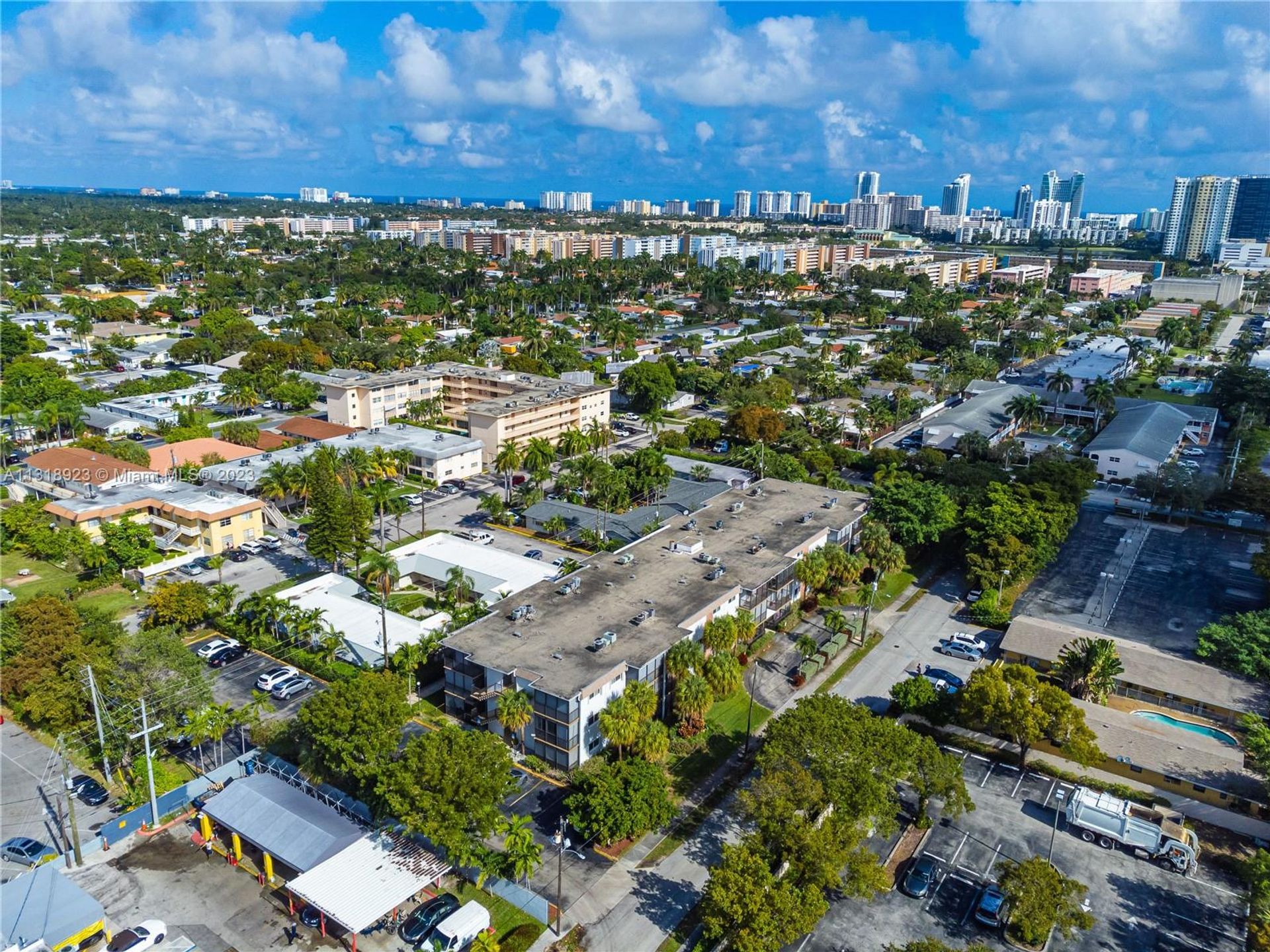 Квартира в Hallandale Beach, Florida 11621928