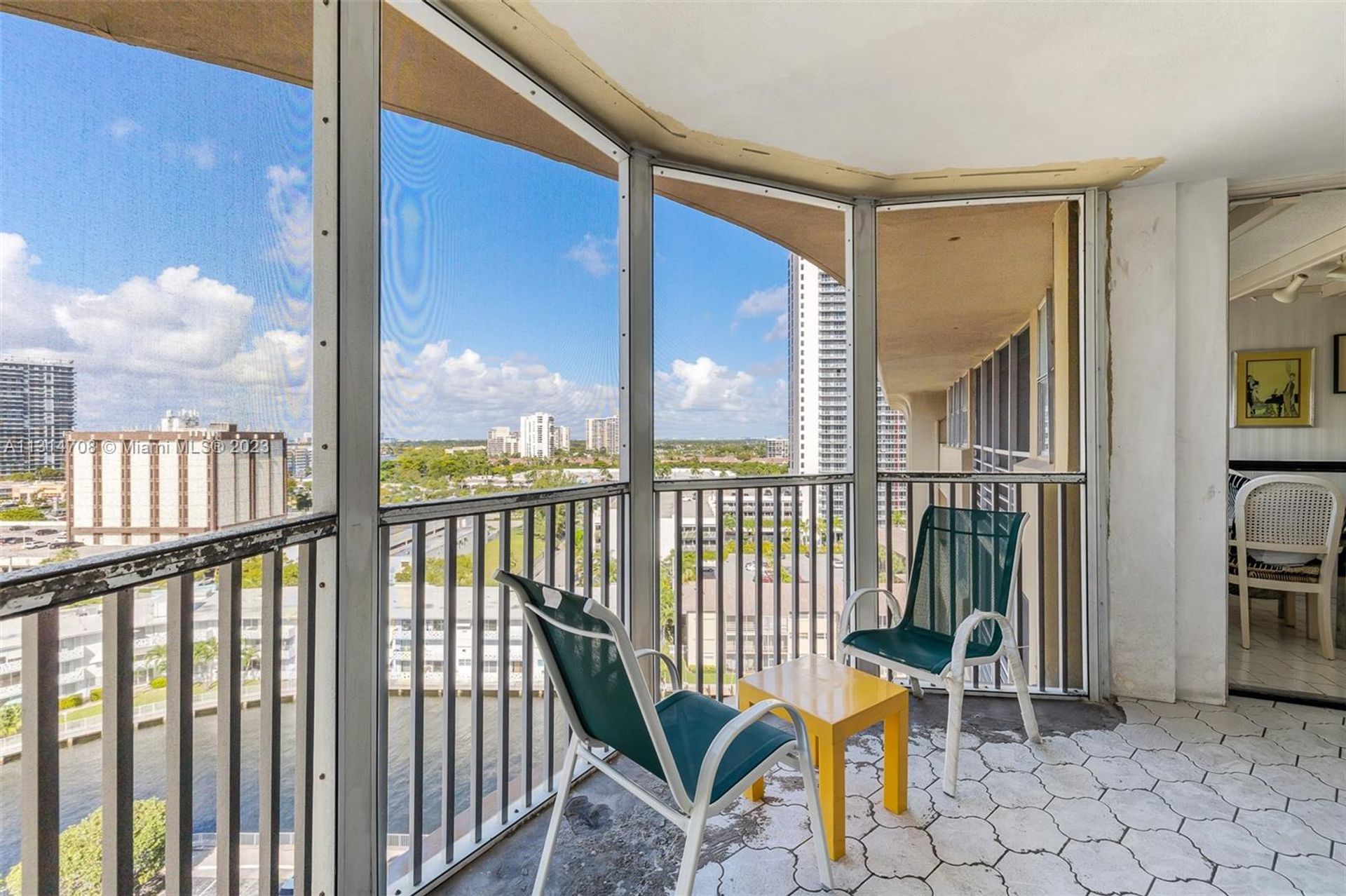 Кондоминиум в Hallandale Beach, Florida 11621930